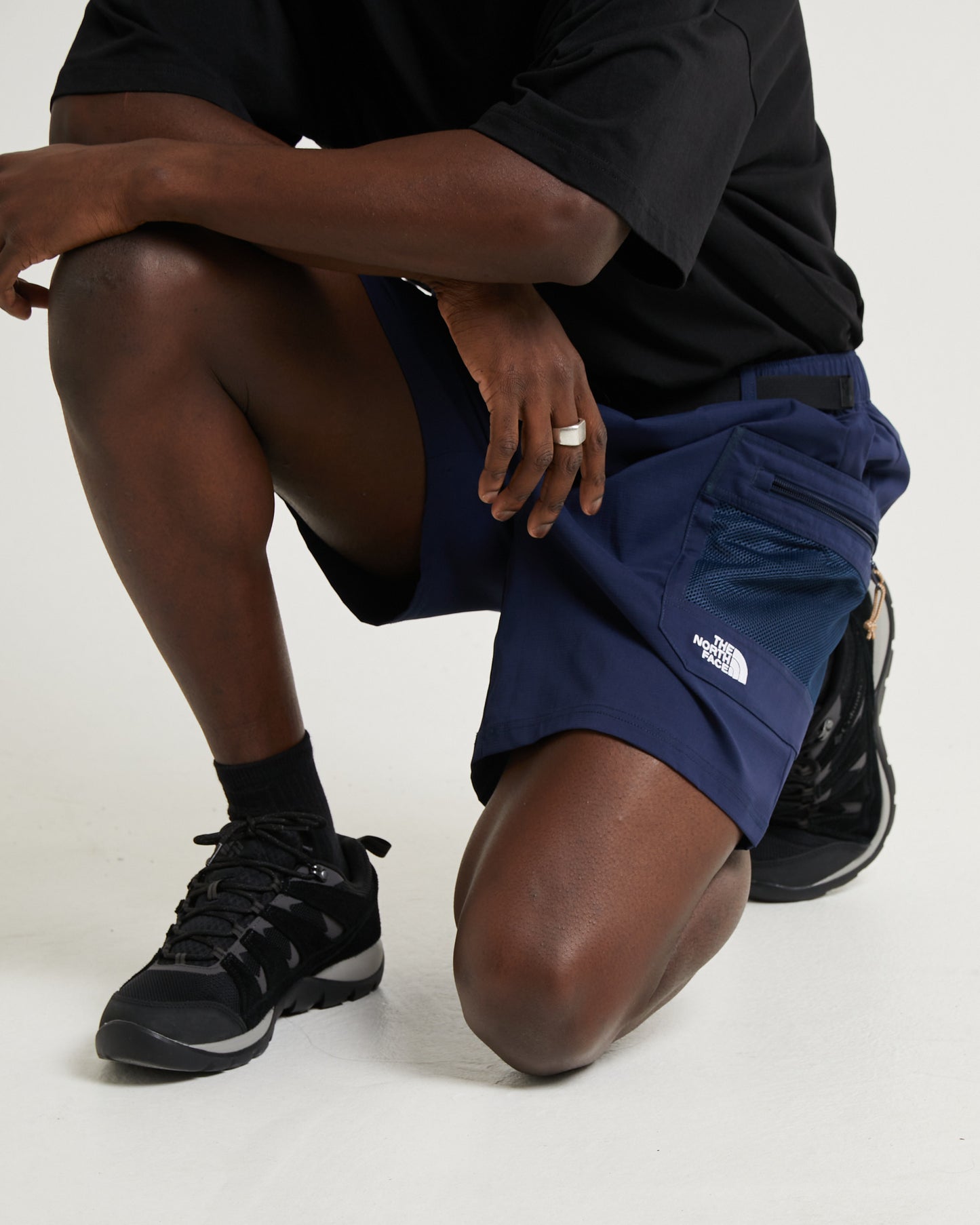 Class V Pathfinder Shorts Gravel Navy