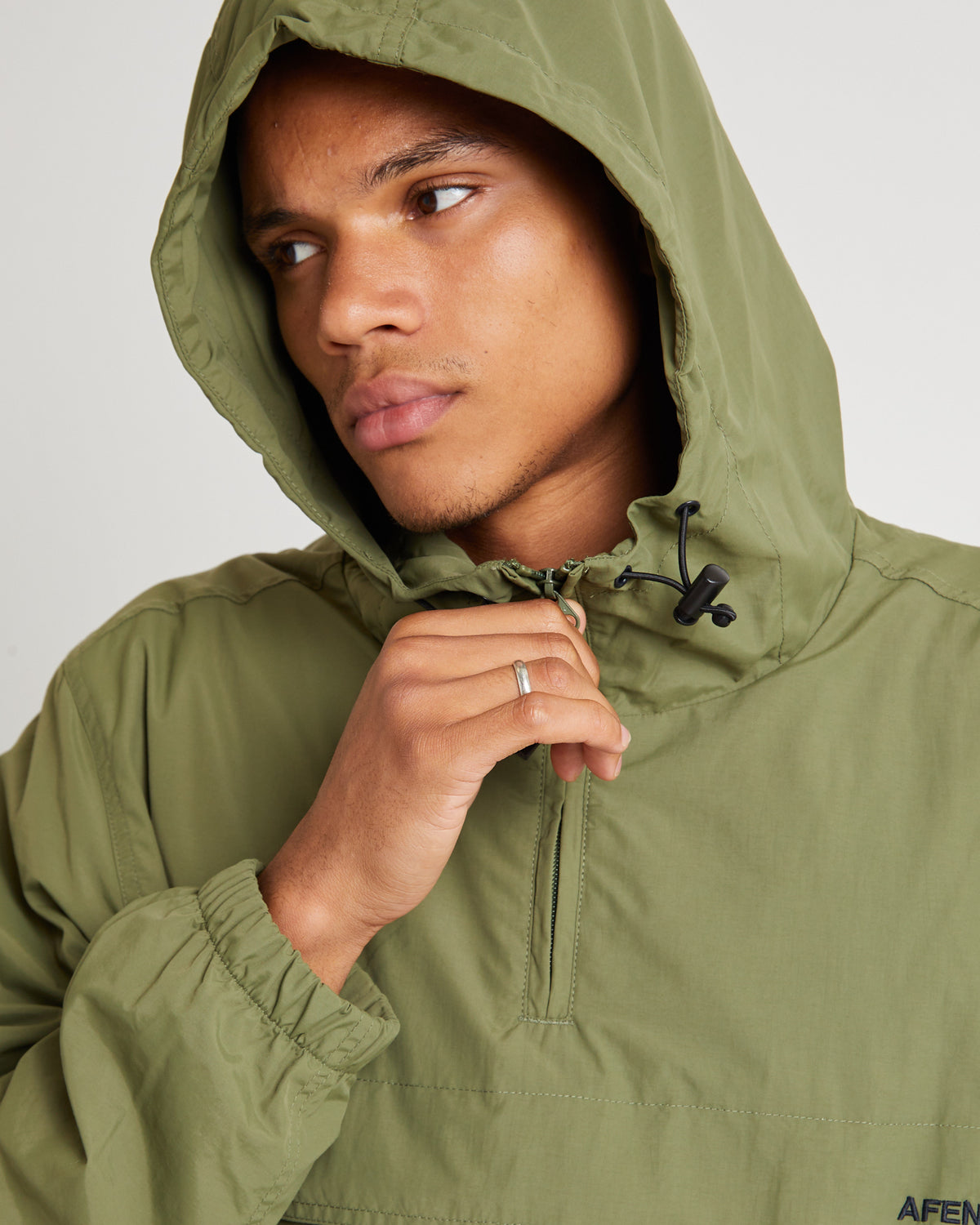 System Recycled Water Resistant pray Anorak Jacket Military Green MILITARY