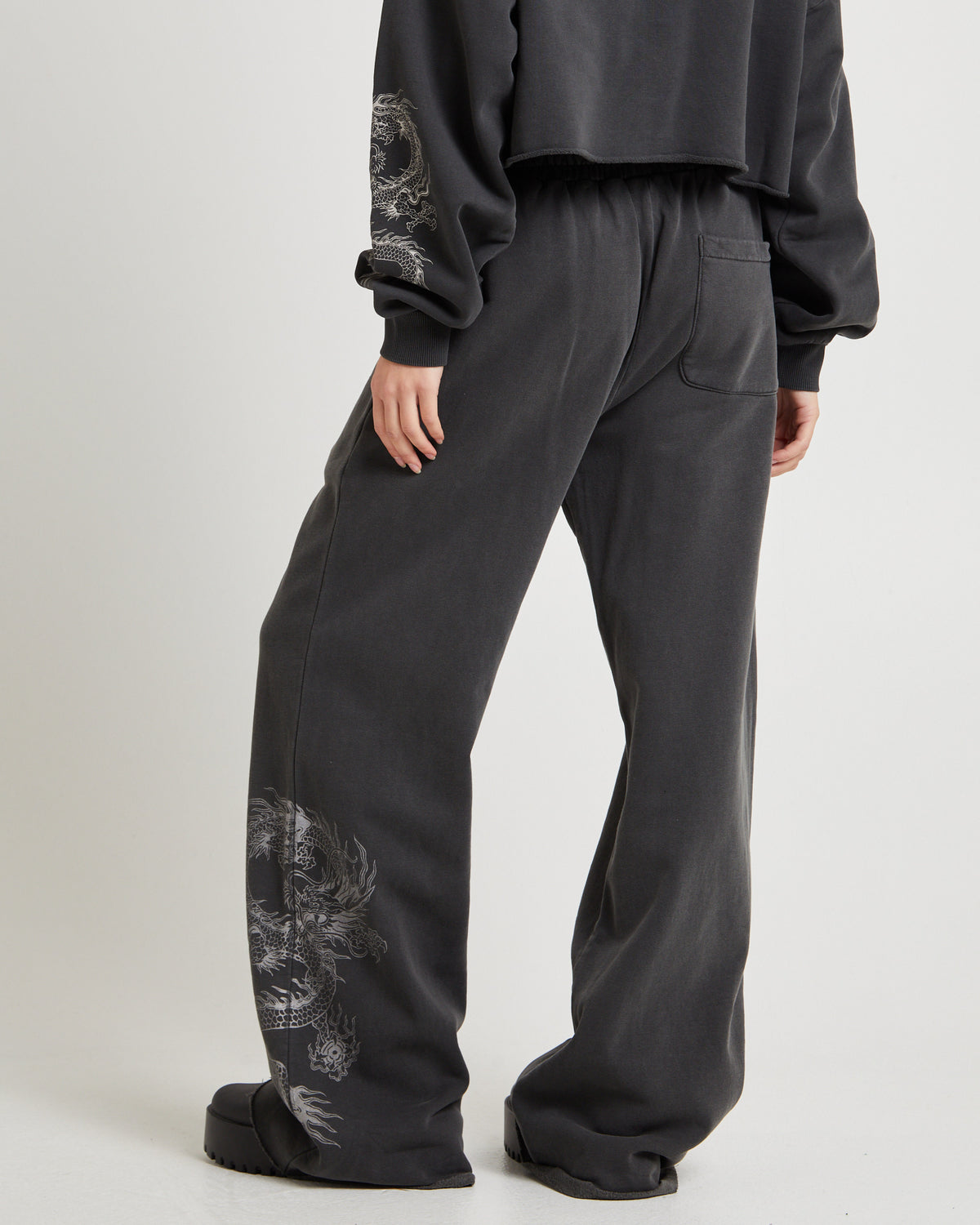 Akio Straight Leg Trackpants VINTAGE BLACK