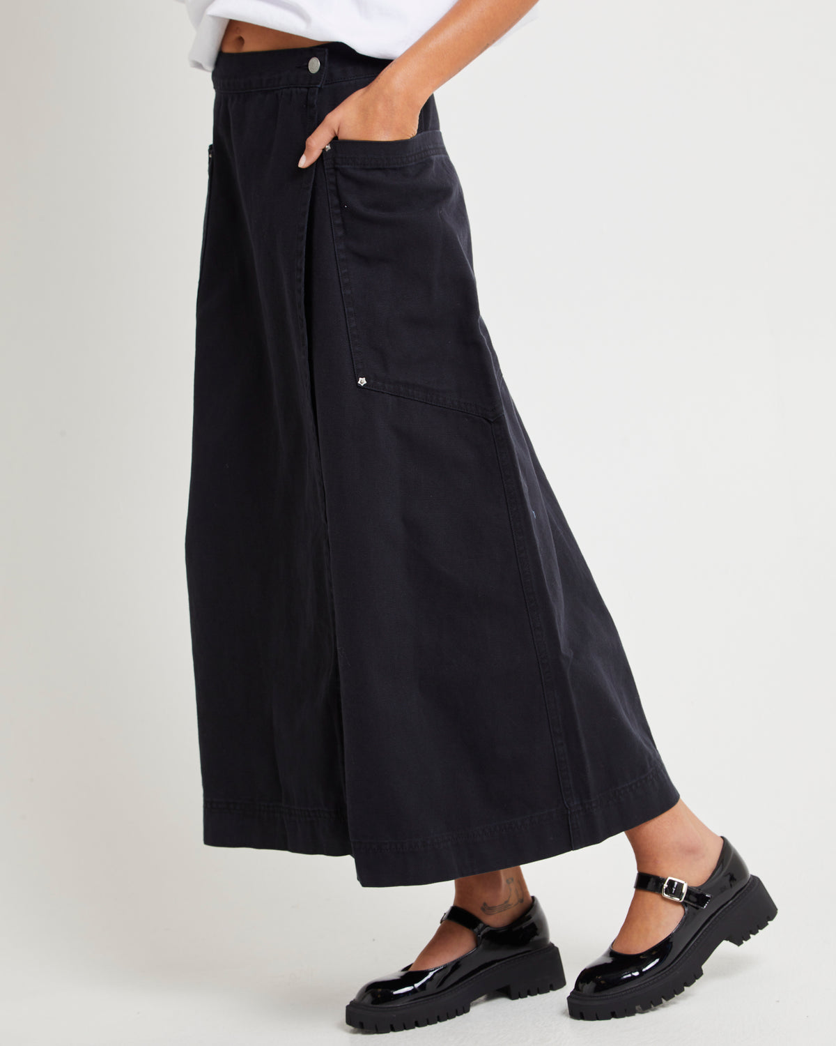 Wrap Maxi Skirt USED BLACK