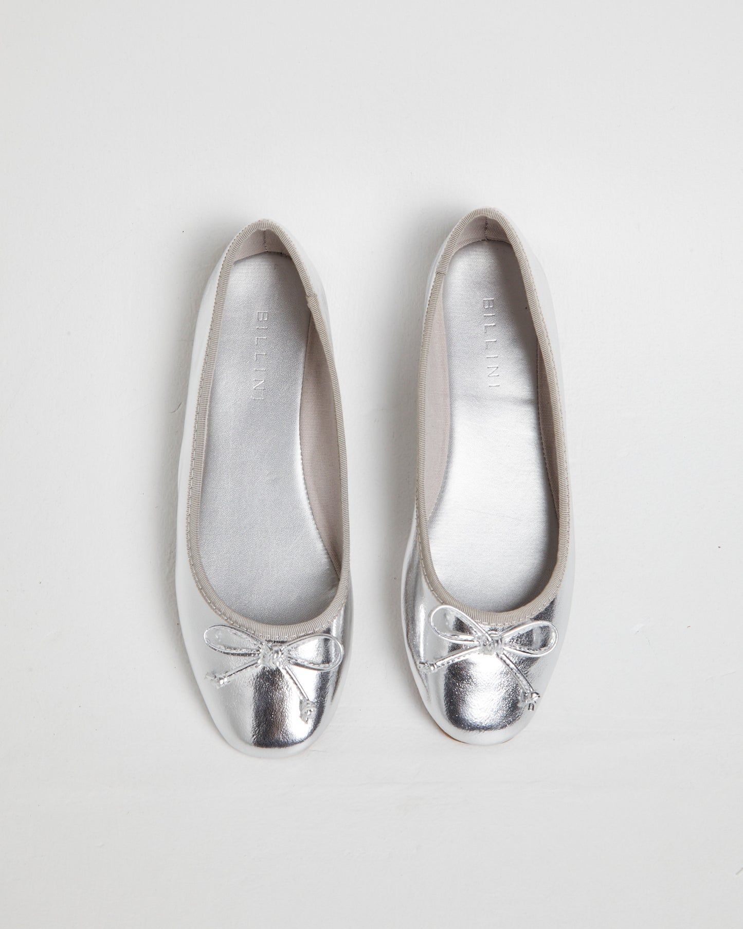 Isaiah Classic Ballet Flats Silver Metallic