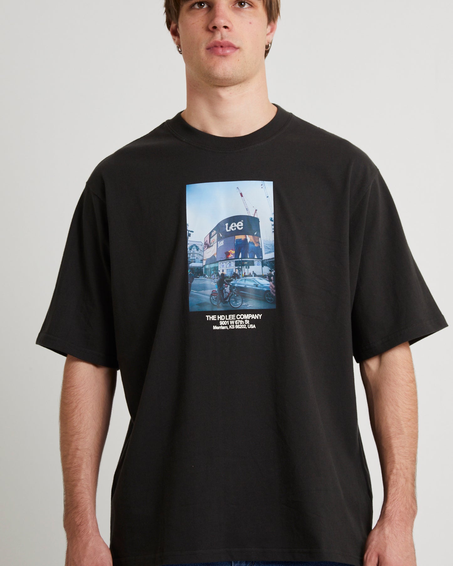 Billboards Baggy T-Shirt Worn Black