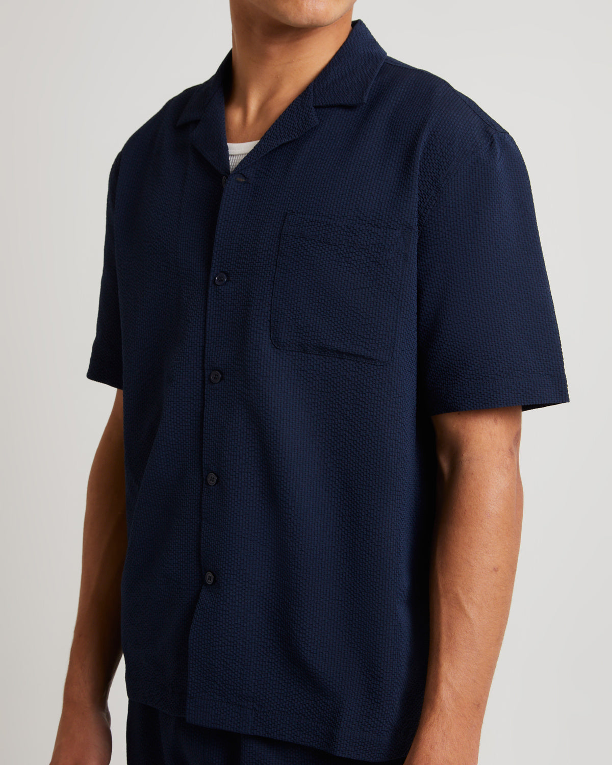 Seersucker Short Sleeve Resort Shirt NAVY