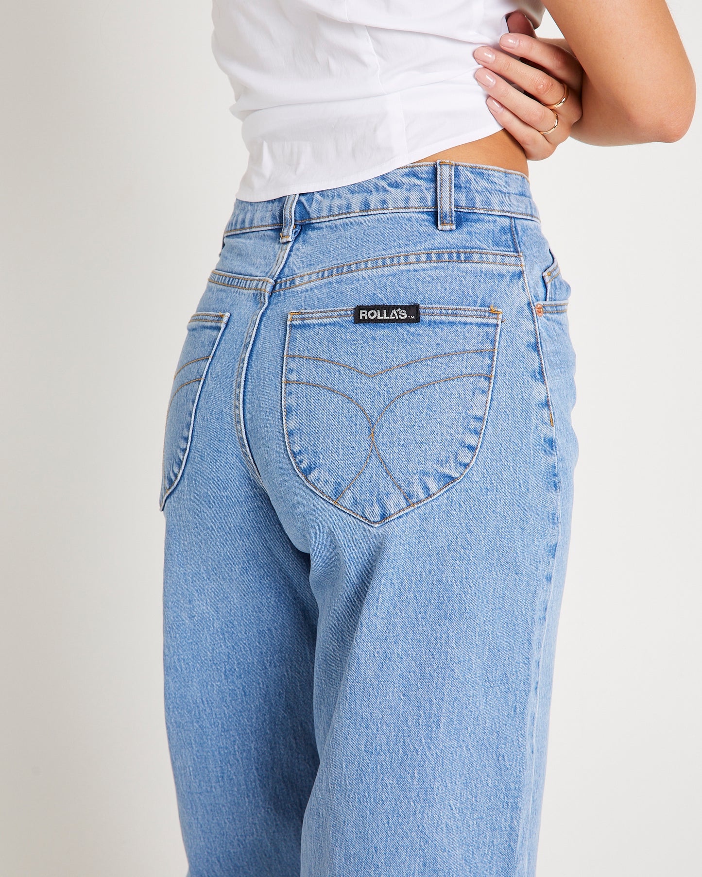 Gigi Barrel Denim Jeans