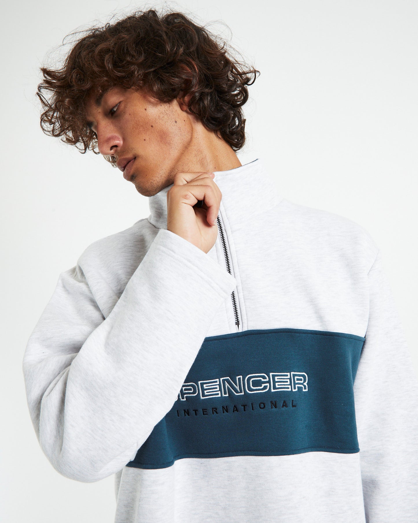 ternational 14 Zip Jumper