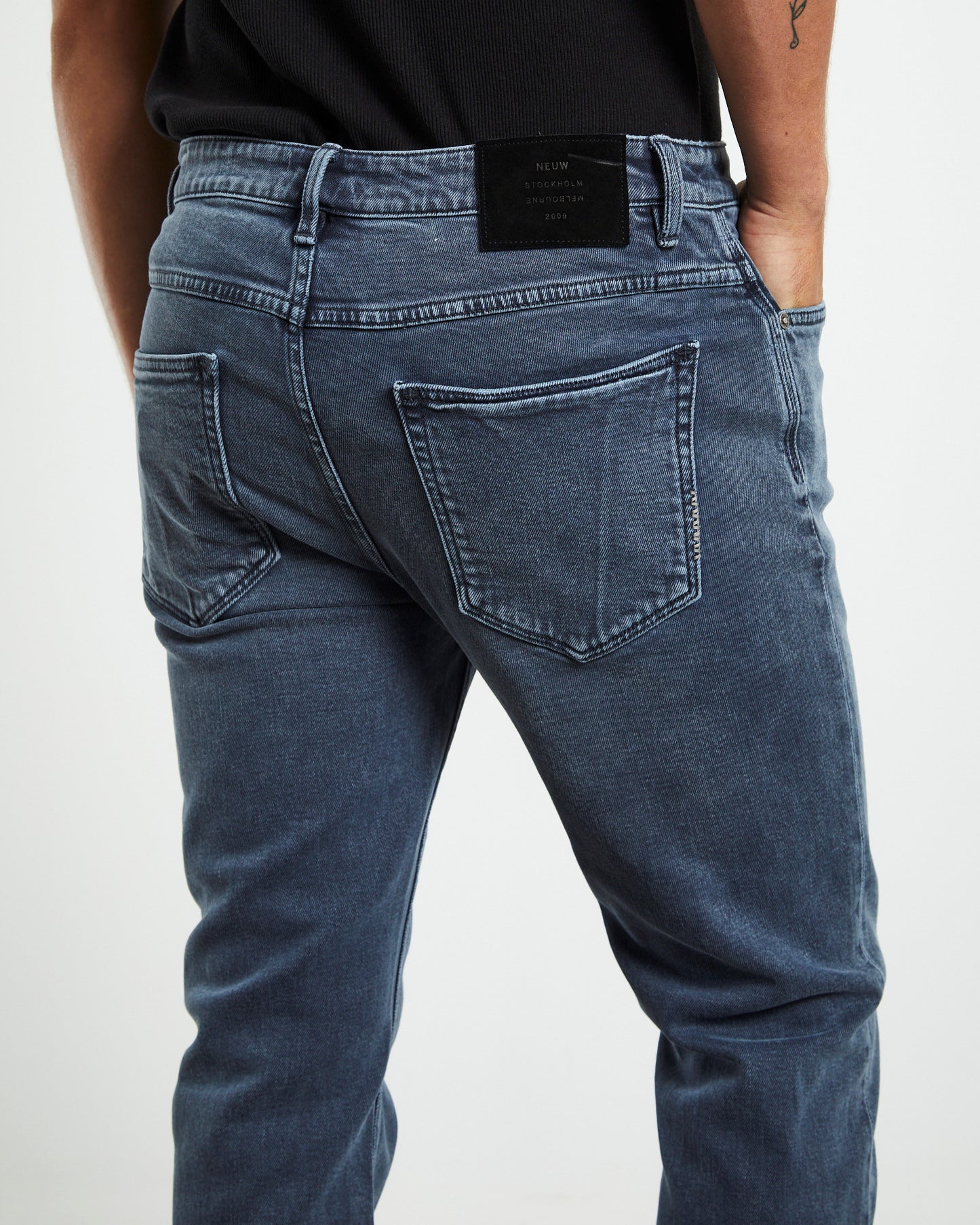 Lou Straight Denim Jeans Razor
