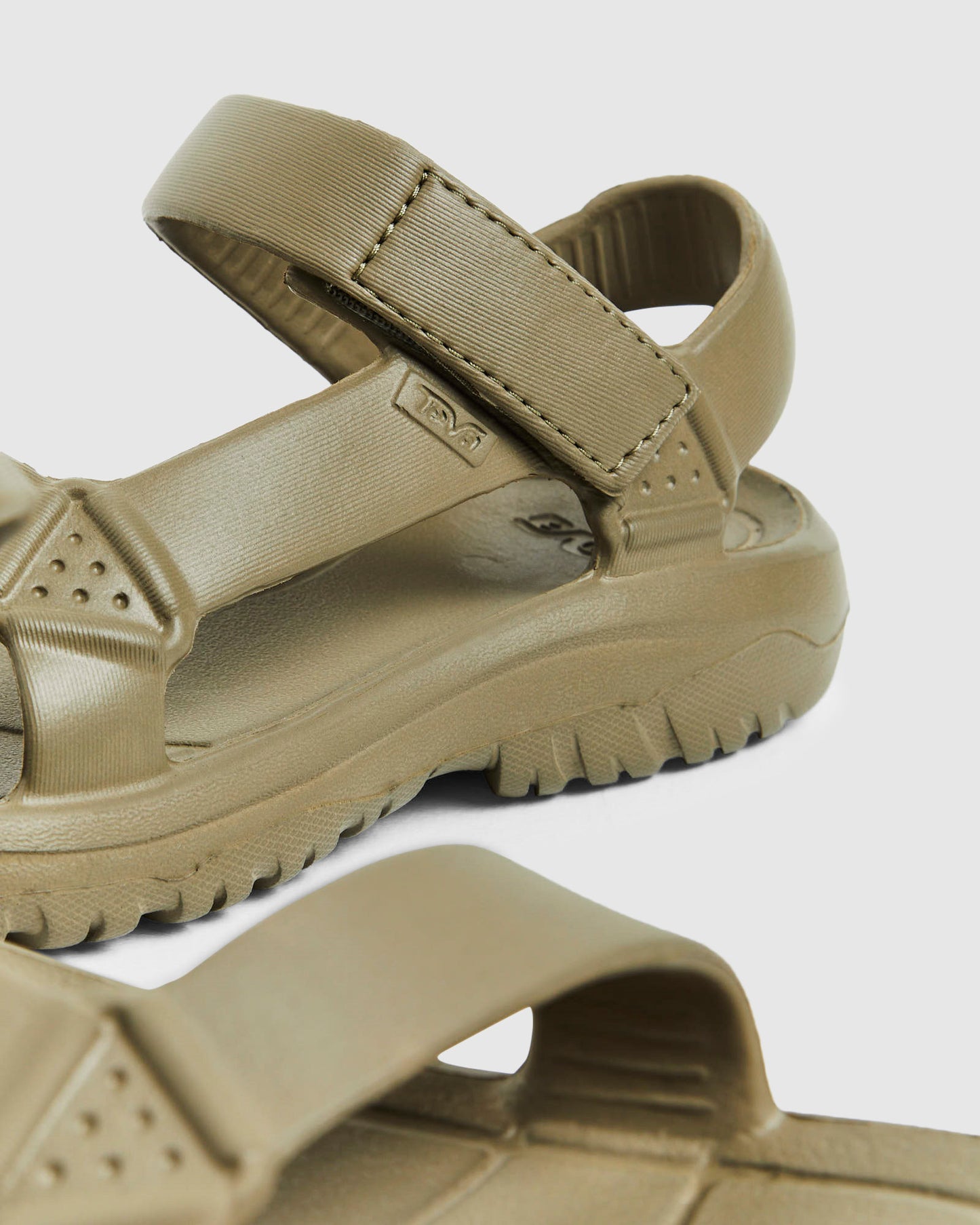 W Hurricane Sandals Drift Aloe Green