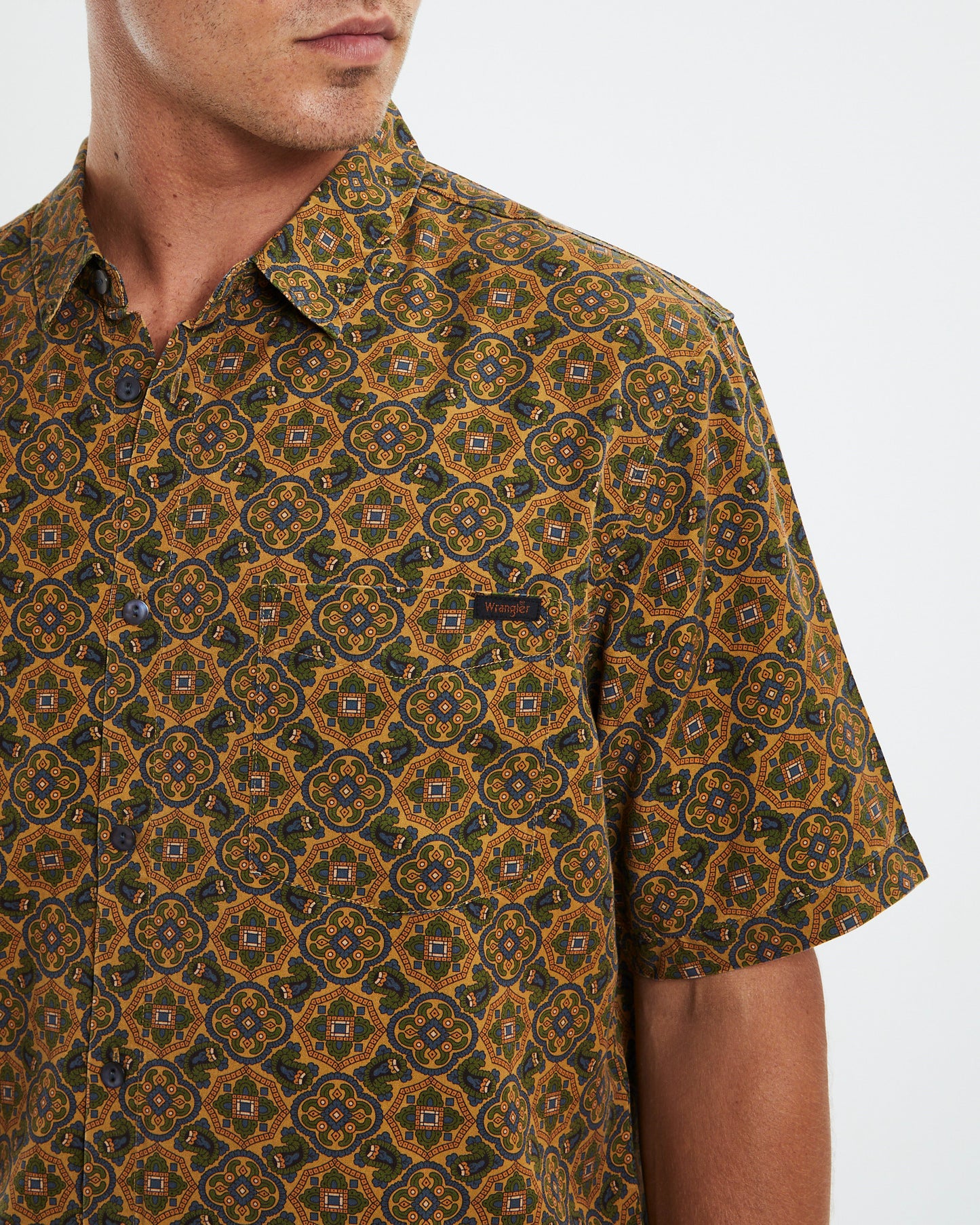 Garageland Short Sleeve Shirt Medallion Print Brown