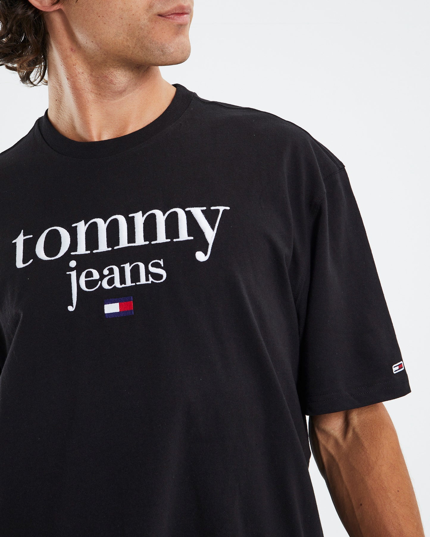 TJM Classic Modern Corp Logo T-Shirt Black