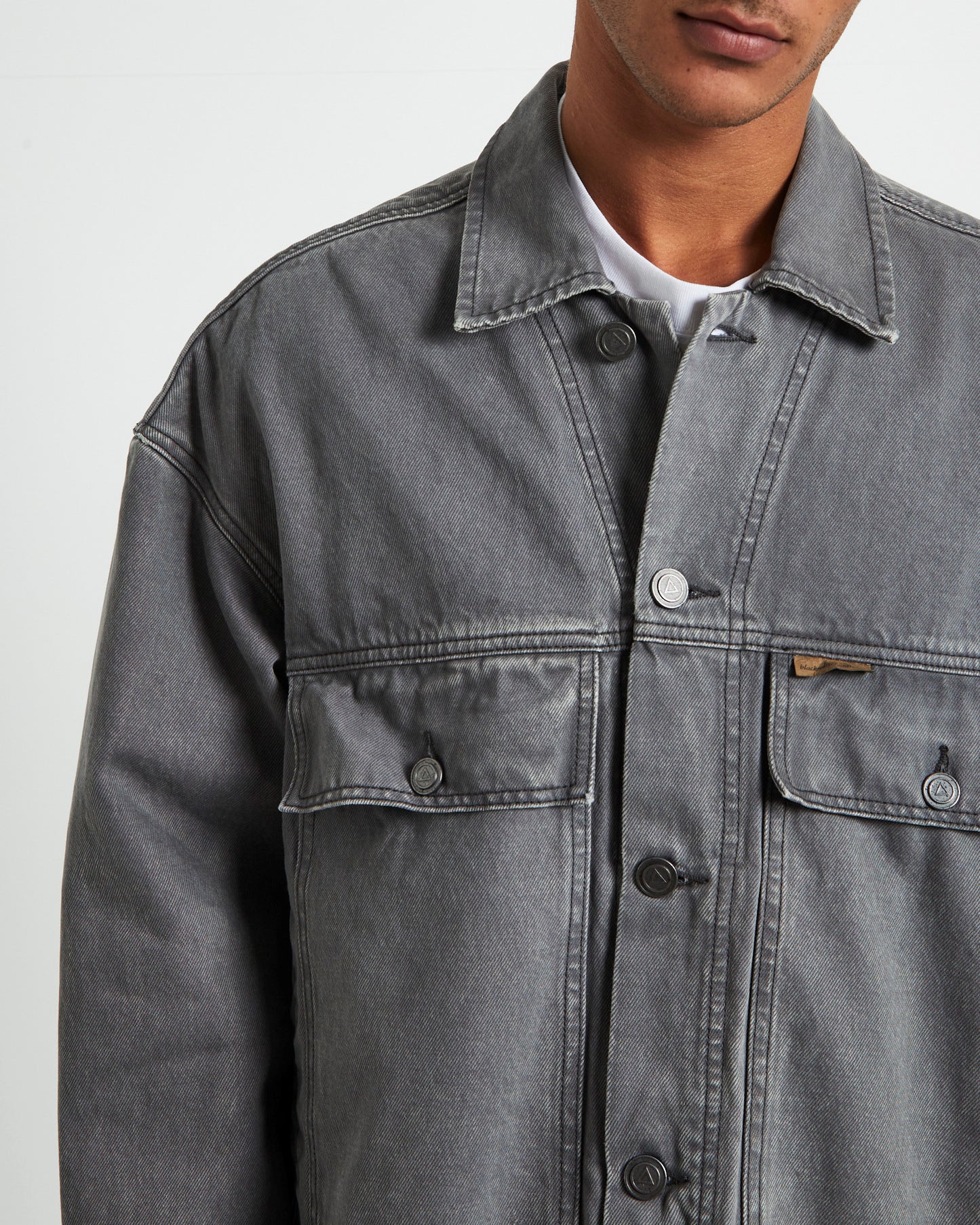 Aeon Trucker Jacket Fossil Grey