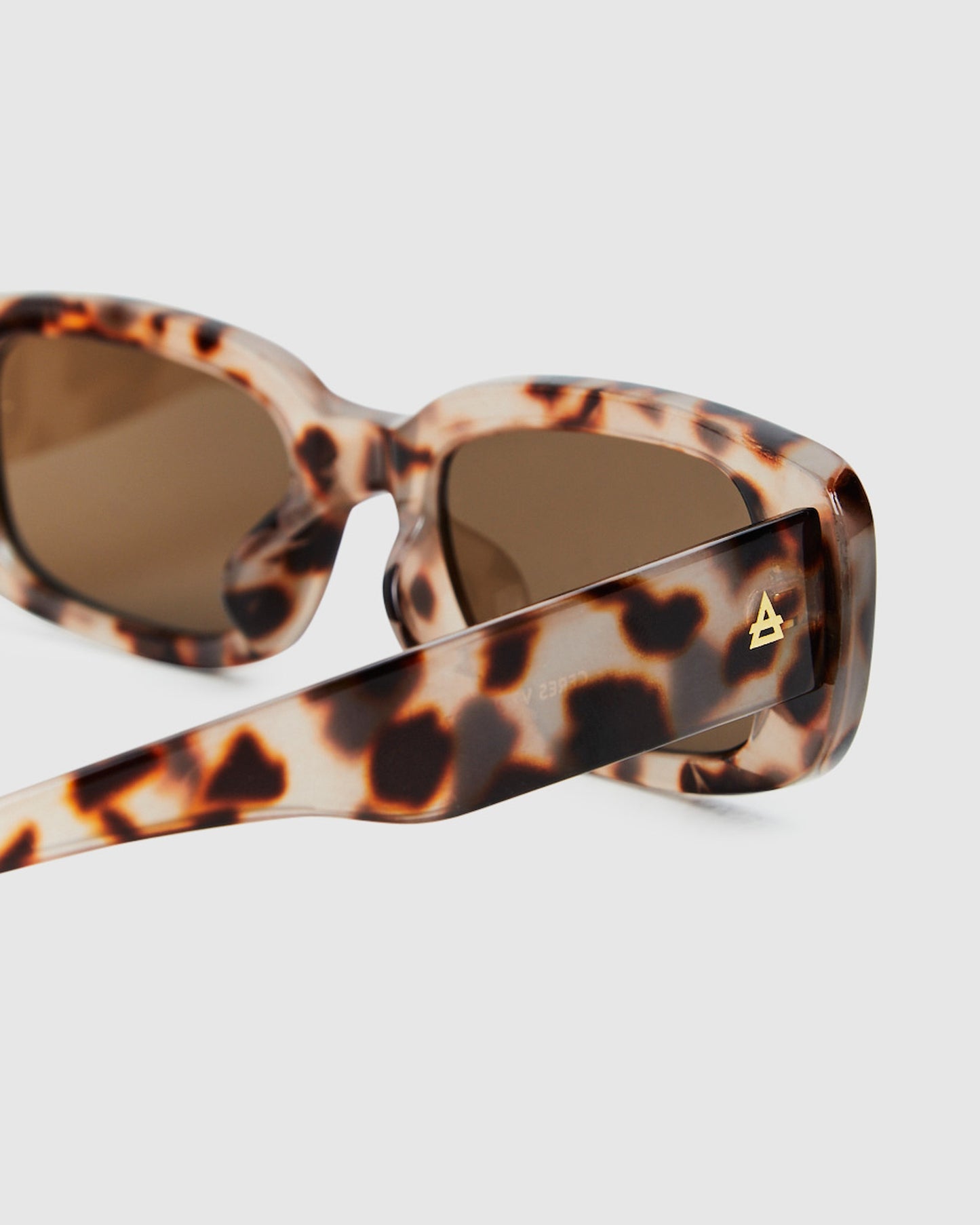 Ceres V2 Sunglasses Cookie Tort