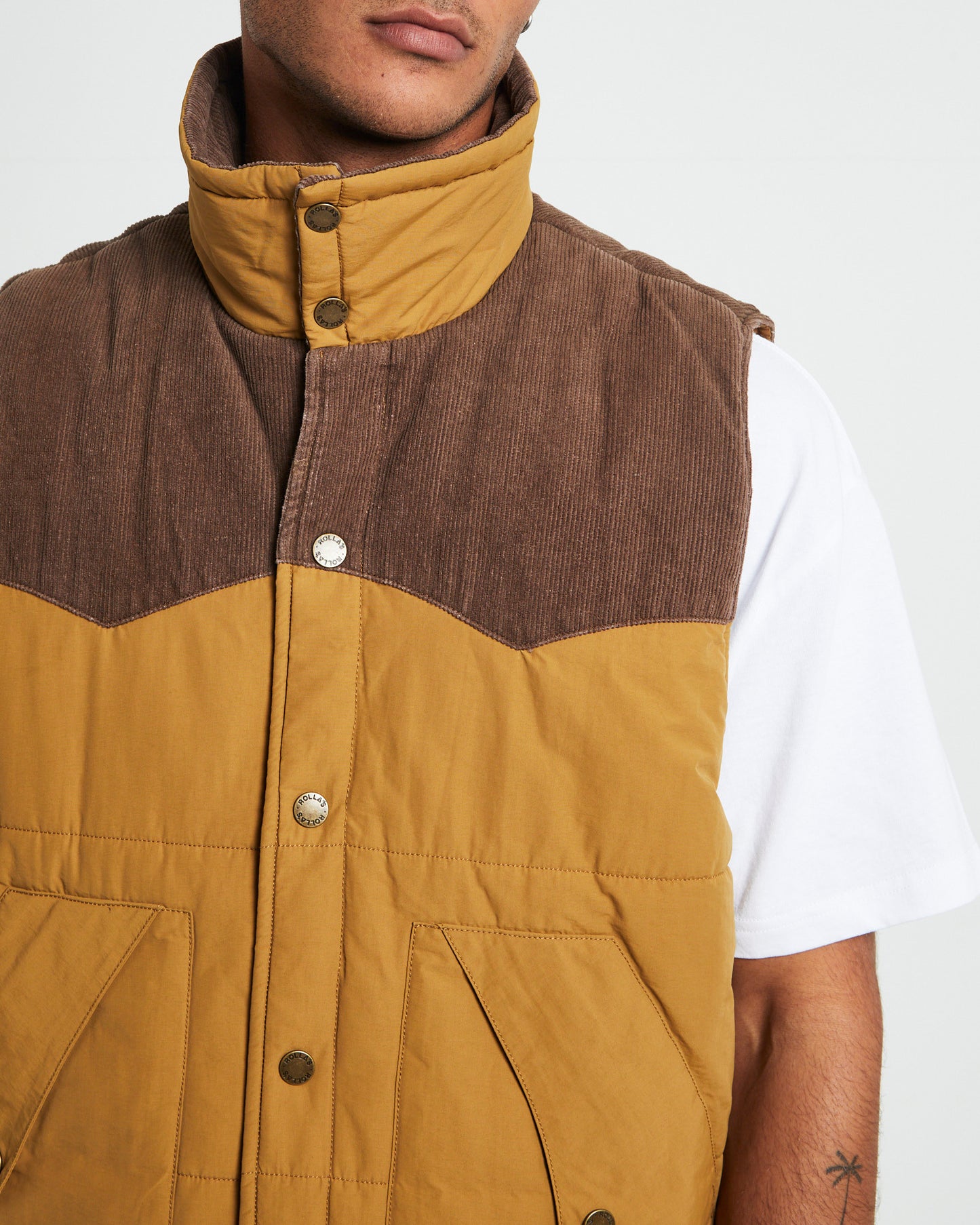 Cord Puffer Vest Brown
