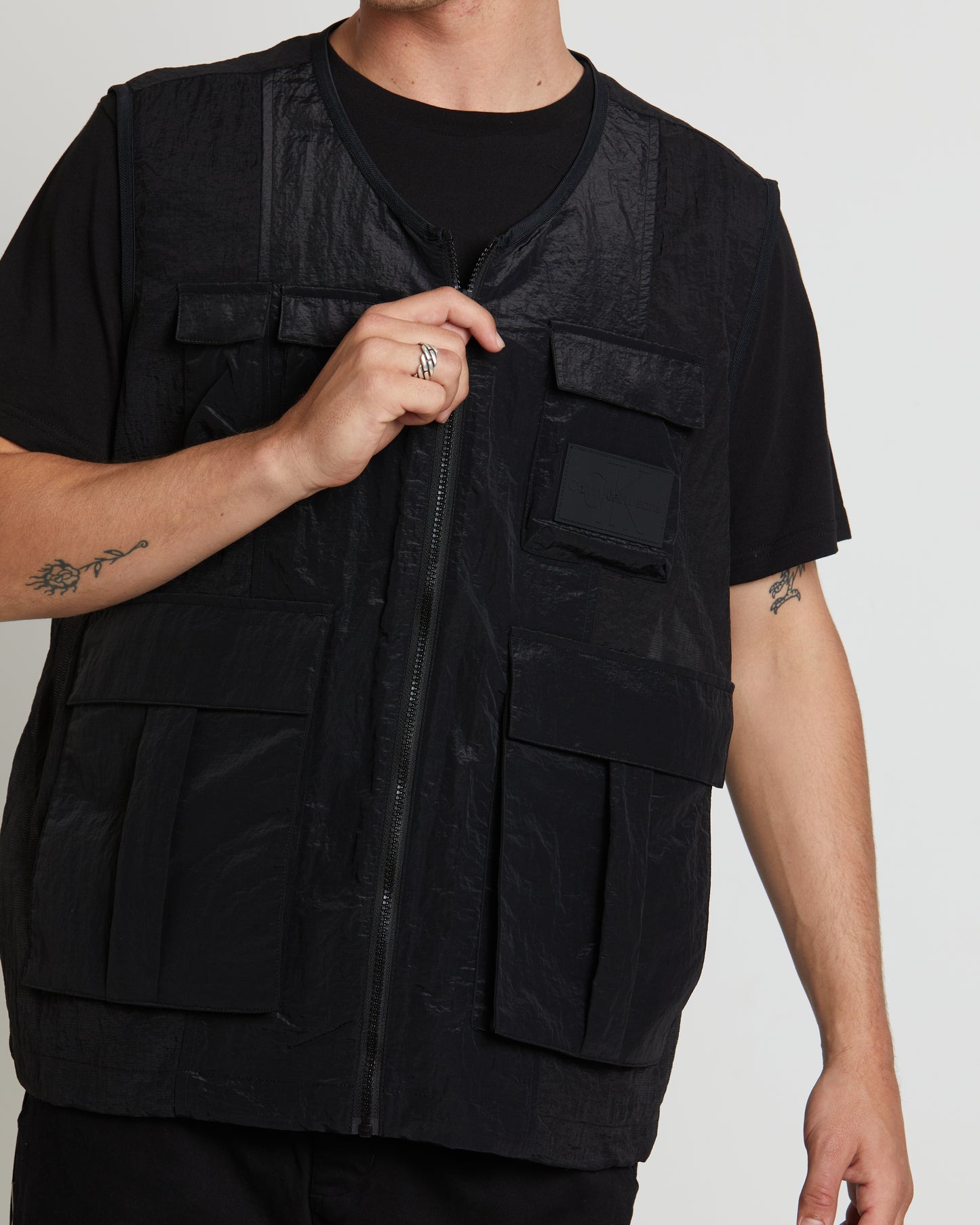 Mesh Ripstop Utility Vest in Black