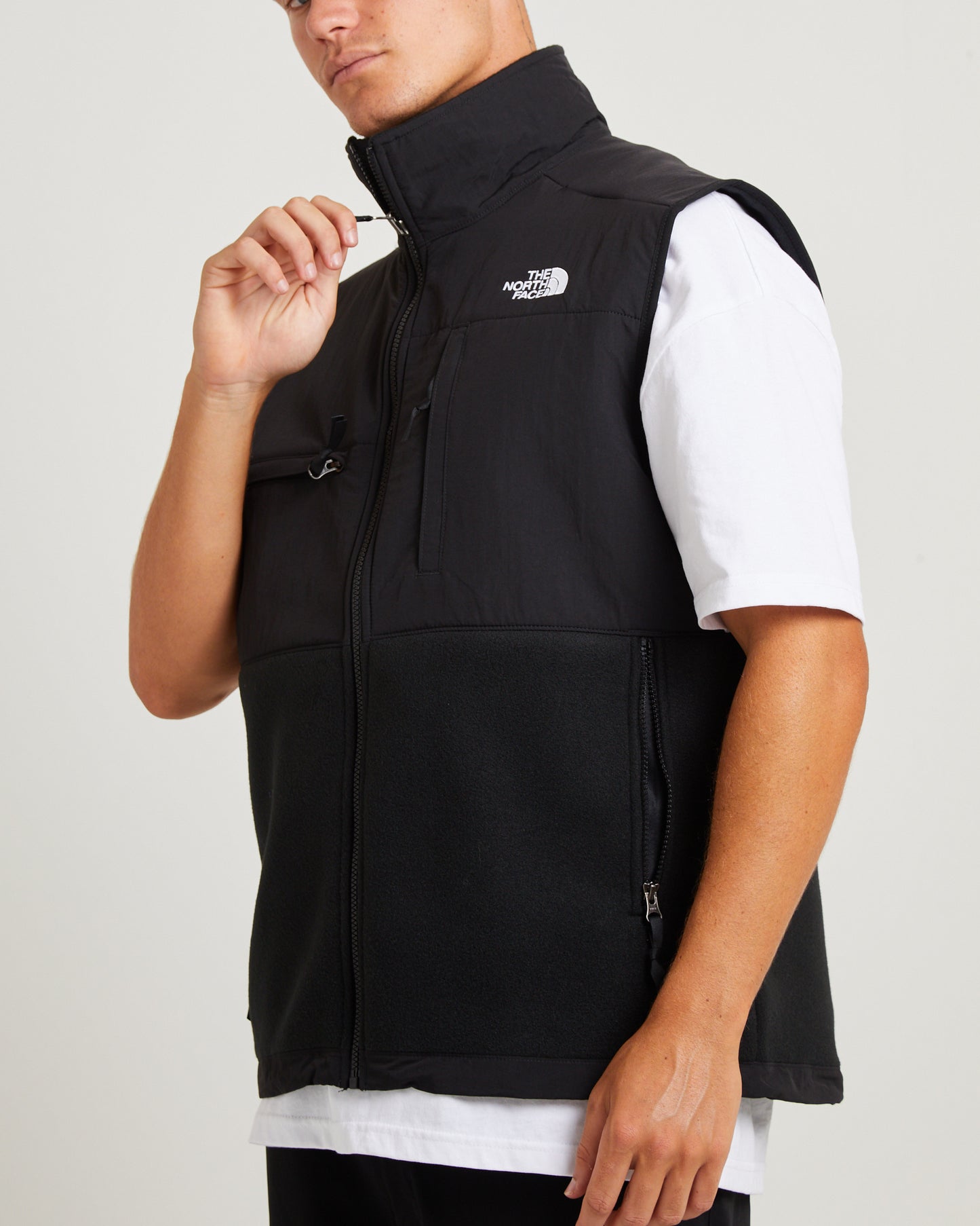 Denali Vest Black