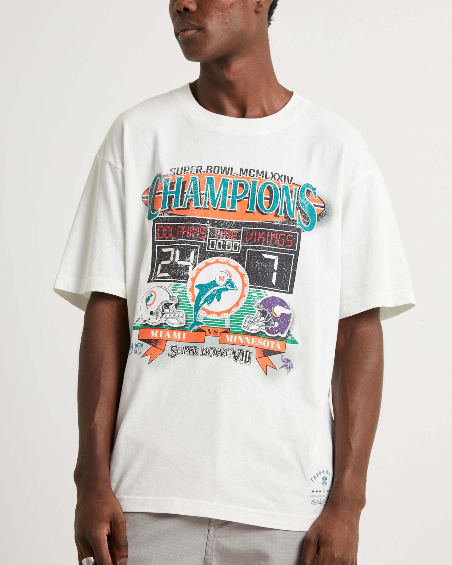 Head To Head Short Sleeve T-Shirt Dolphins Vintage White