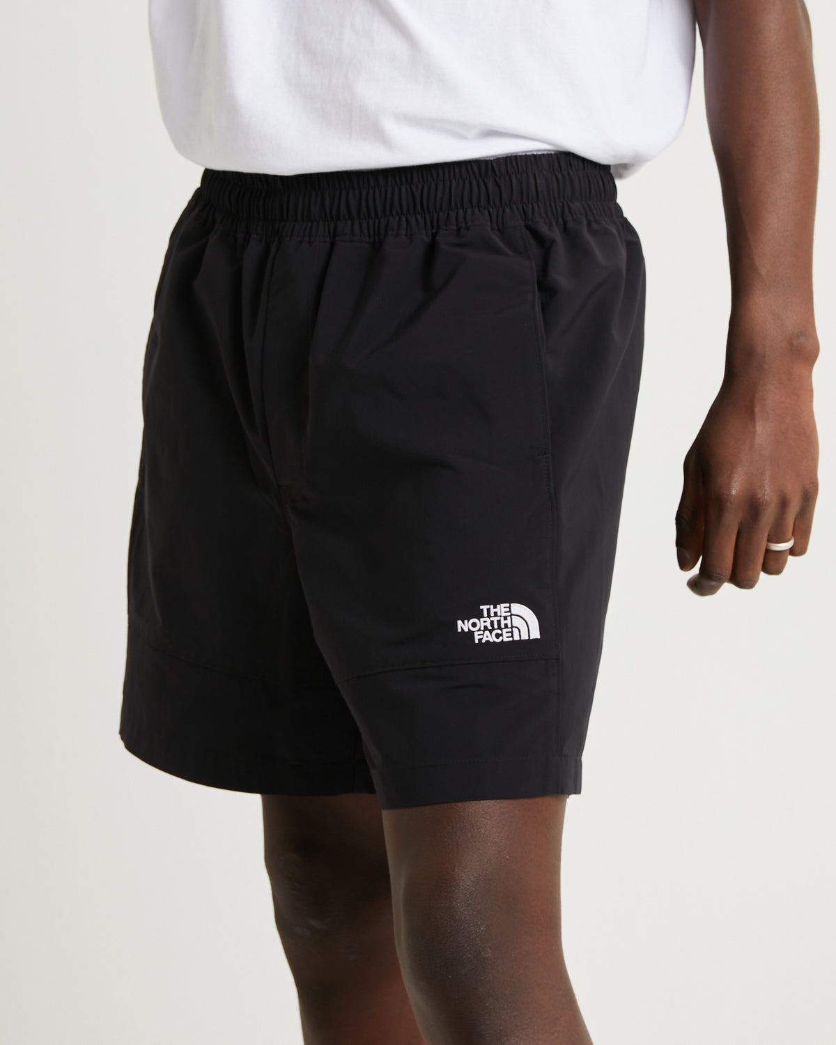 Easy Wind Shorts Black BLACK
