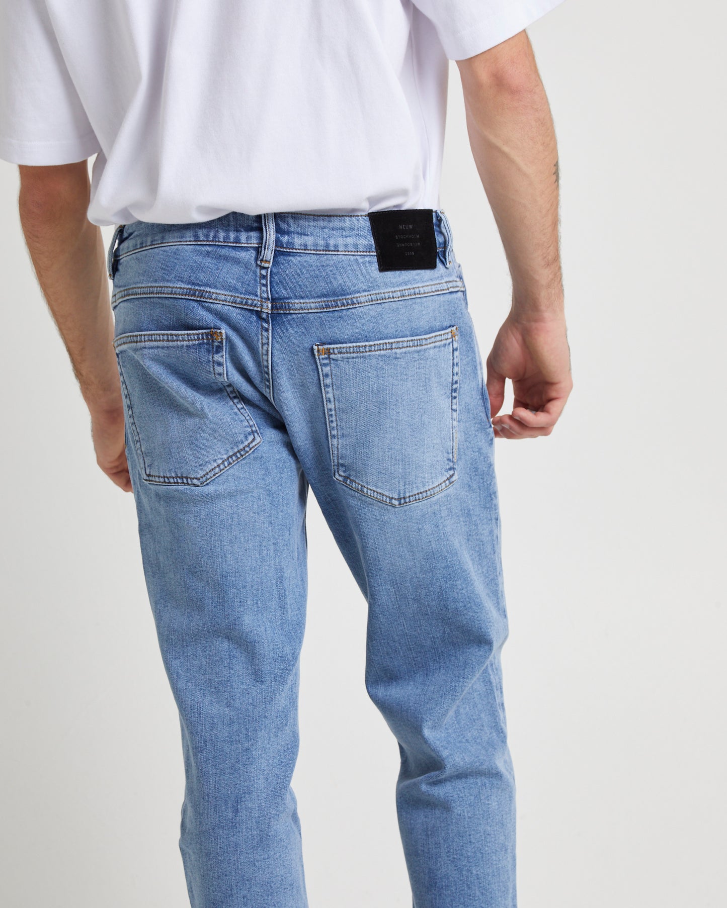 Lou Straight Denim Jeans Valentine