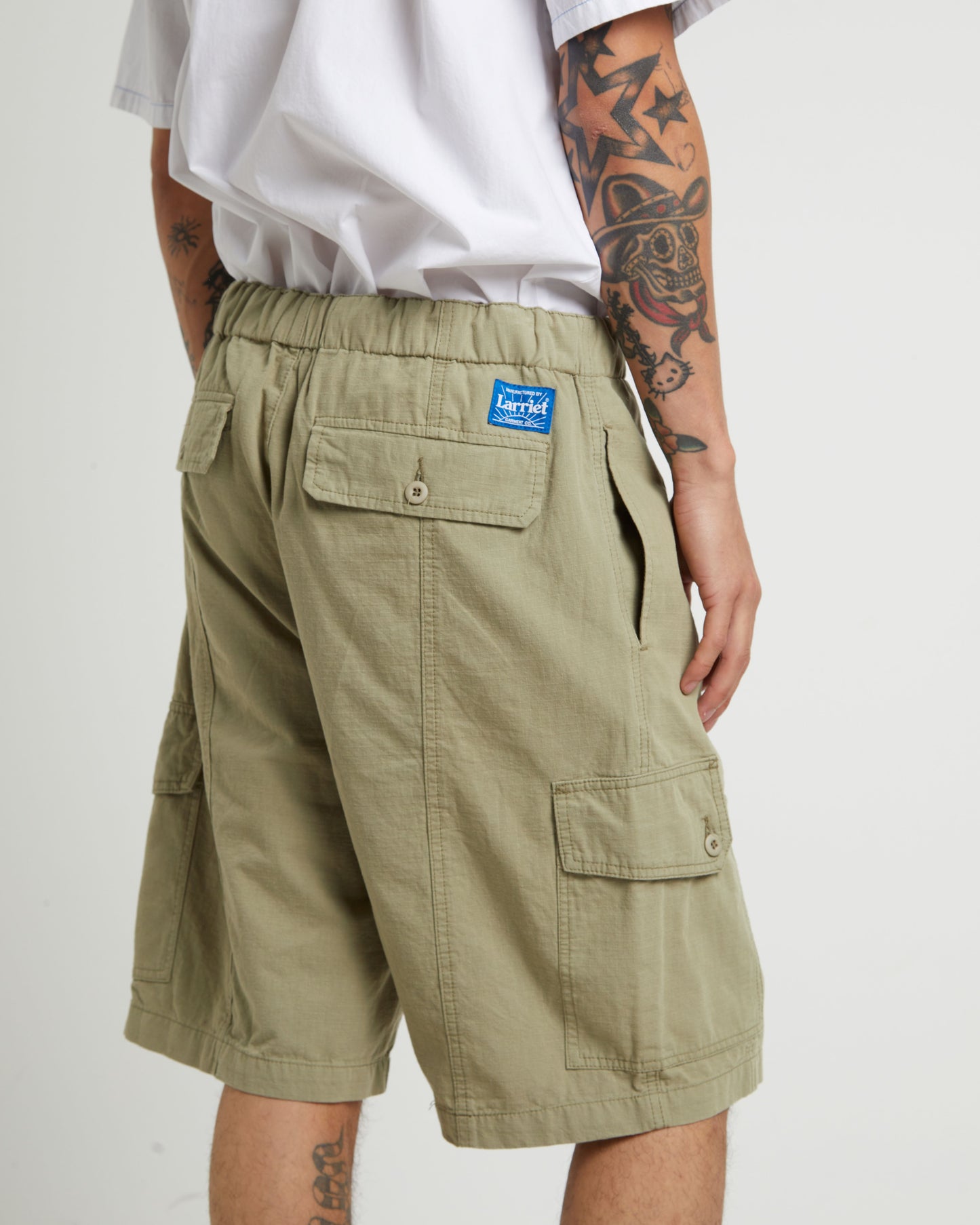 Cargo Shorts in Sage