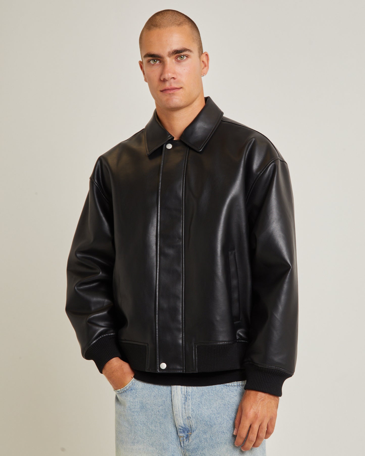 Seidler Bomber Jacket Black
