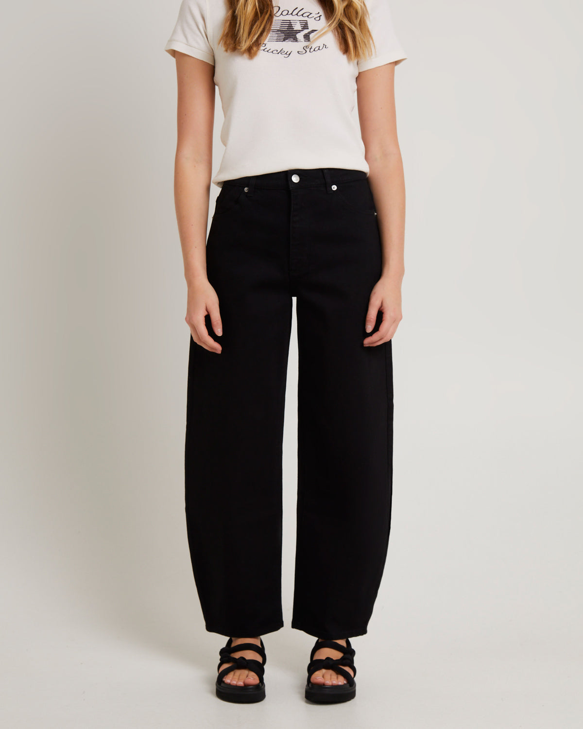 Gigi Barrel Jeans Forever Black FOREVER BLACK