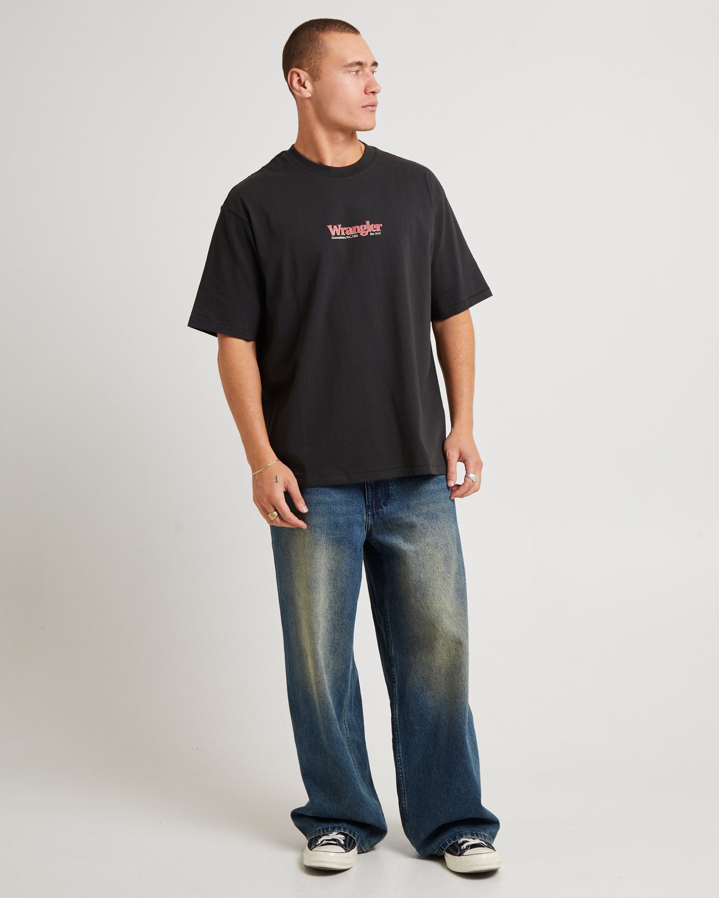 Everyday Slacker T-Shirt Worn Black