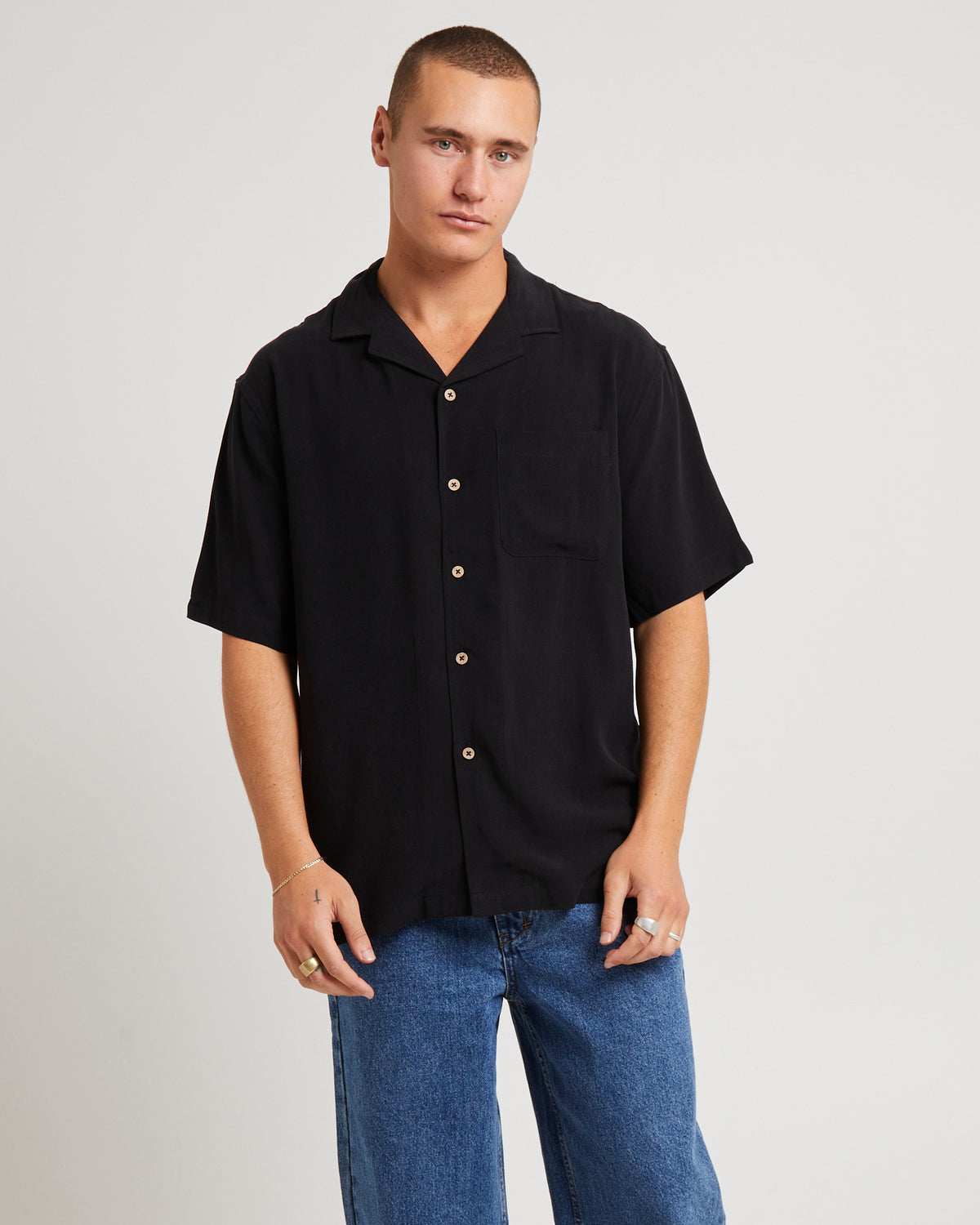 Dion Short Sleeve Resort Shirt BLACK