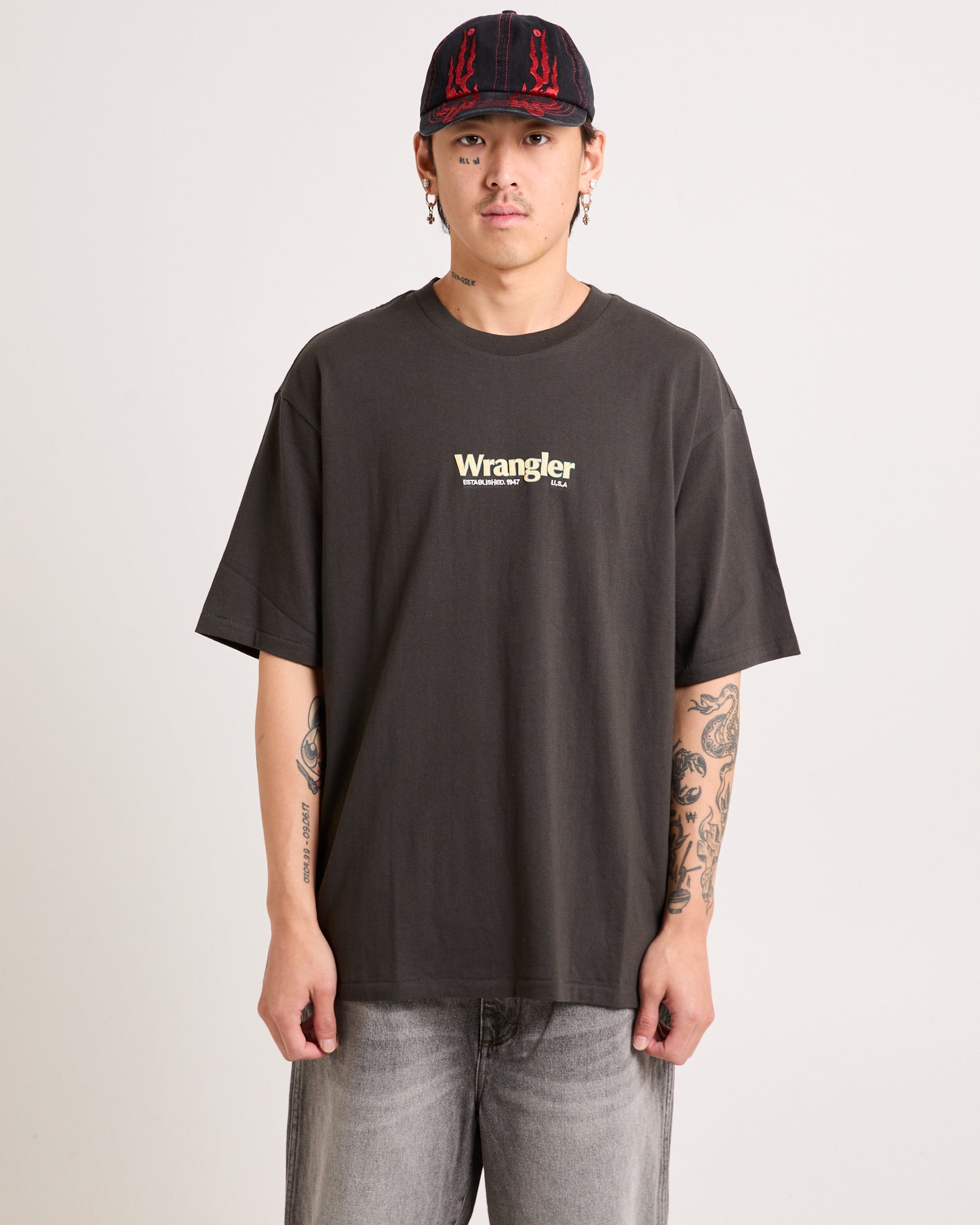 Modello Slacker T-Shirt