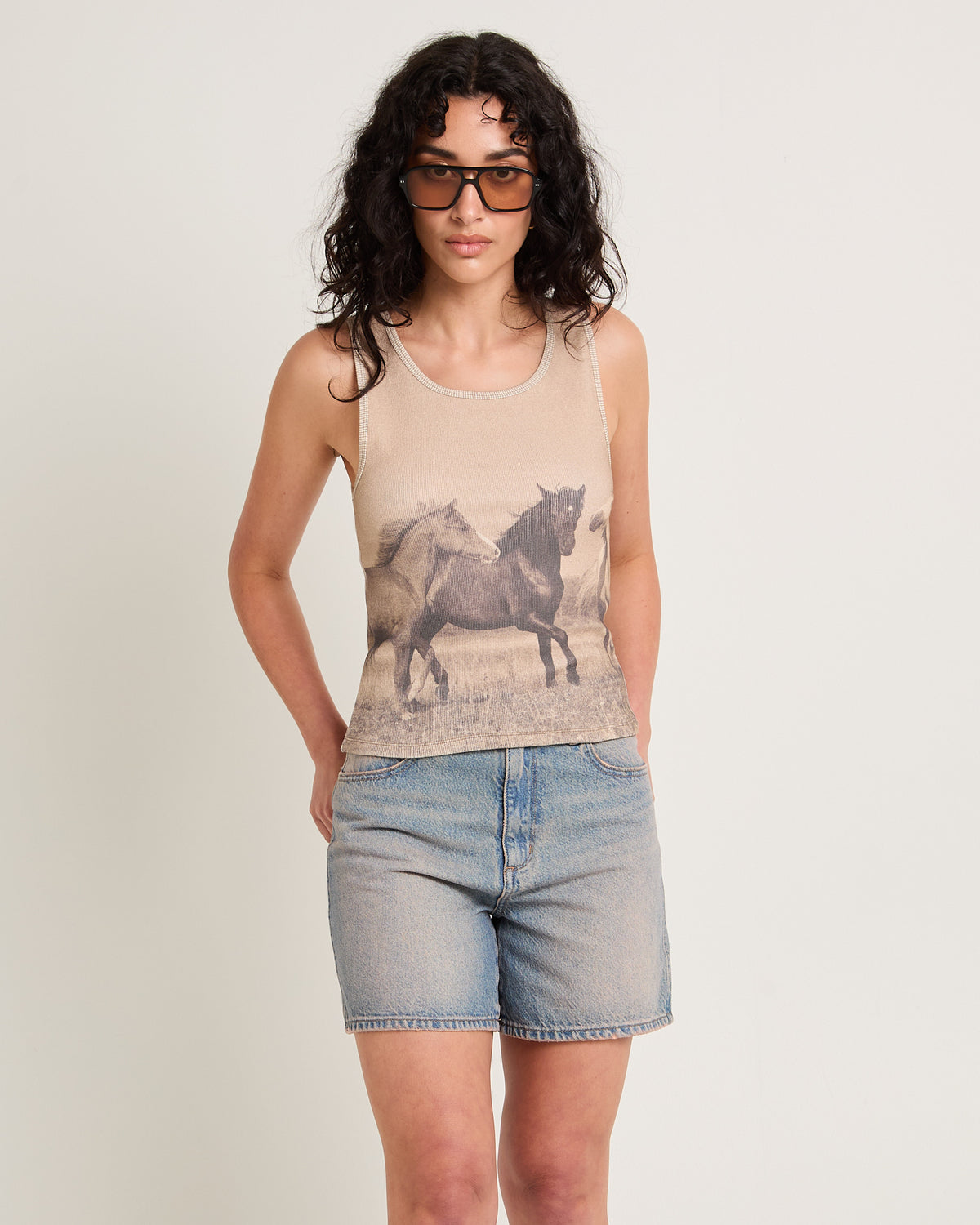 Horse Muse Rib Tank WHT/BLK