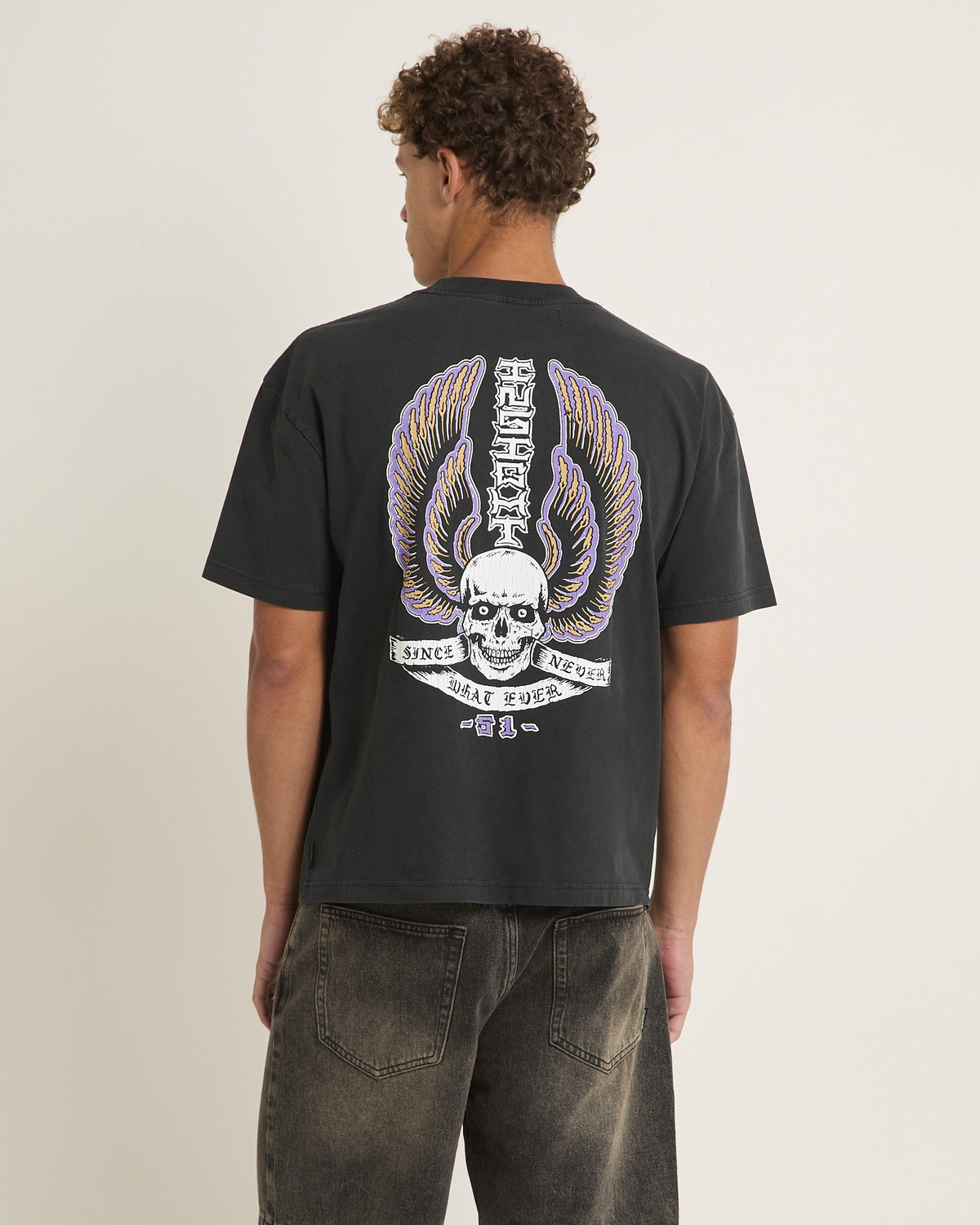 Bone Head Cropped T-Shirt VINTAGE BLACK