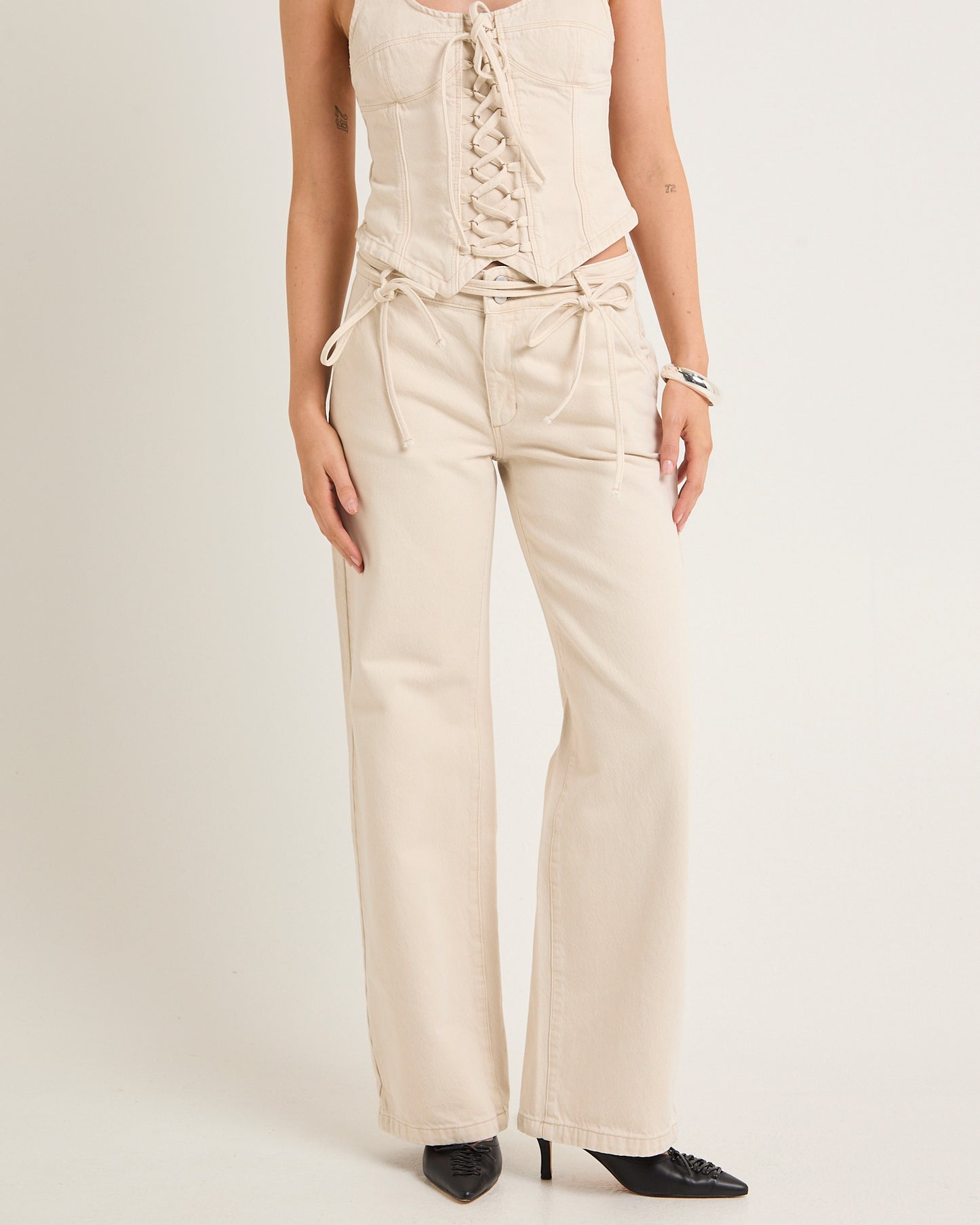 99 Low Baggy Tied-Up Denim Jeans