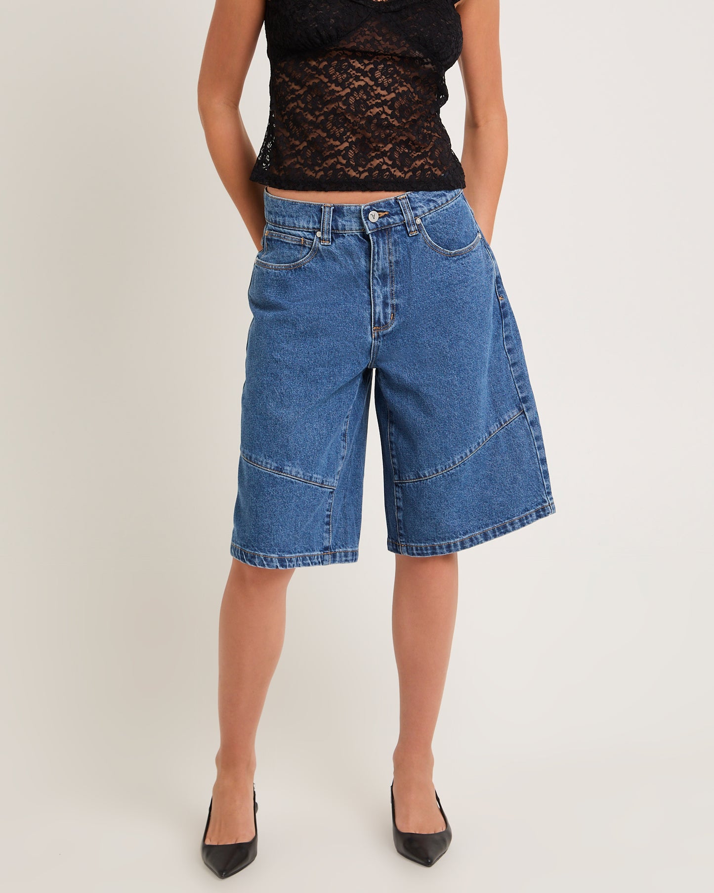 95 Super Baggy Denim Jorts Panels Bella