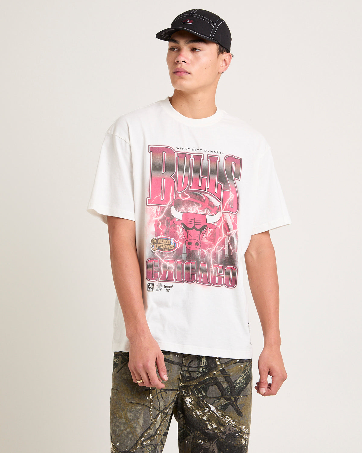 Chicago Bulls City Strike T-Shirt VINTAGE WHITE
