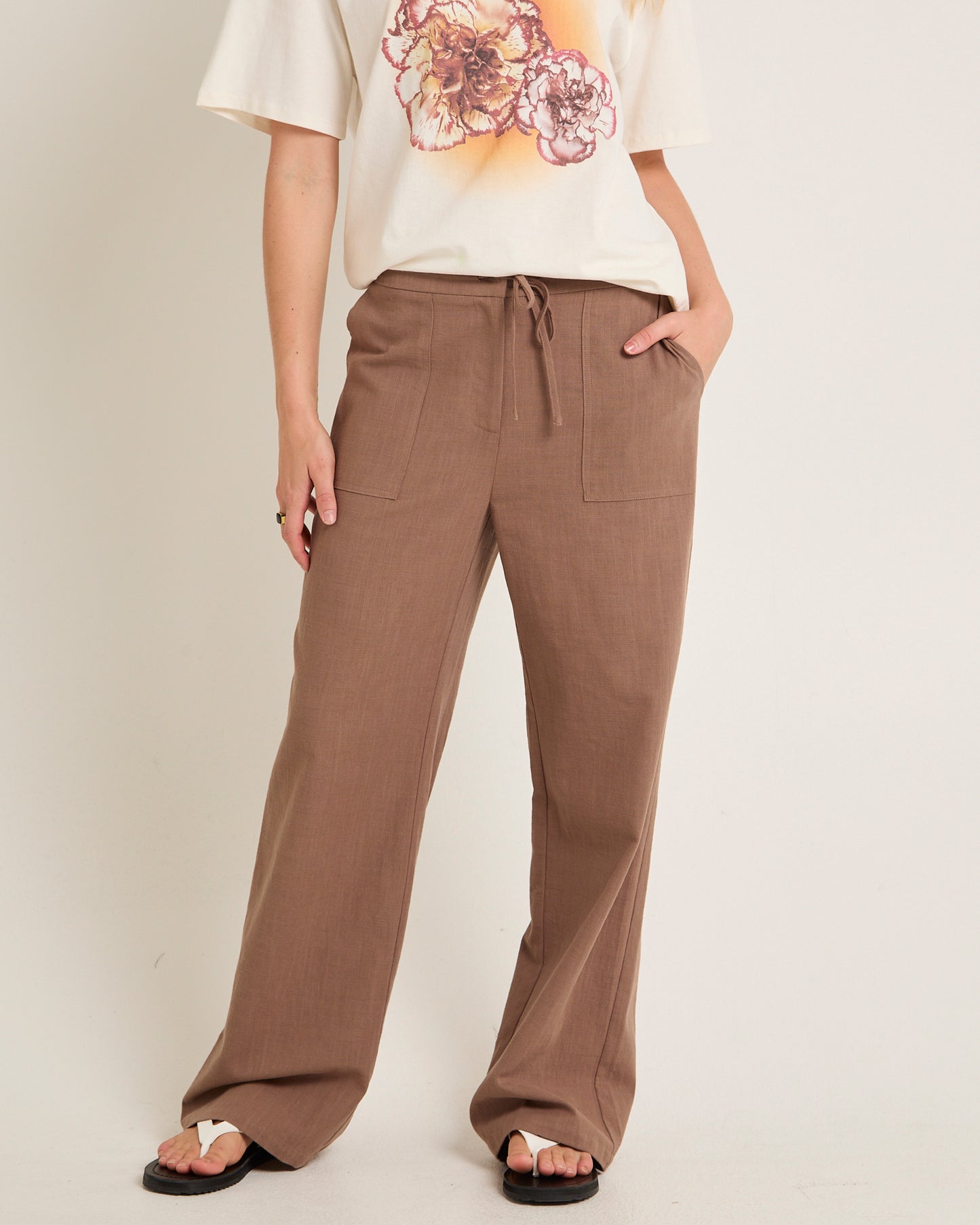 Lenny Linen Patch Pocket Pants
