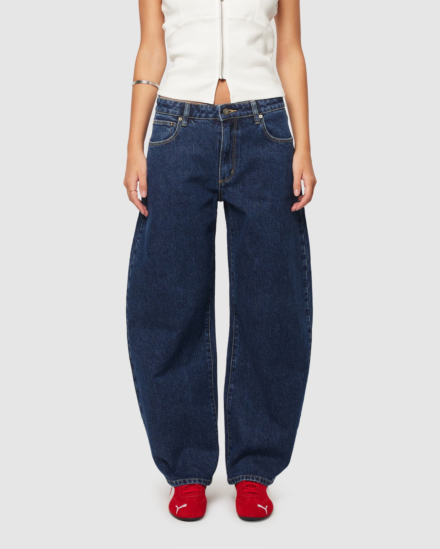 95 Mid Barrel Denim Jeans Tara
