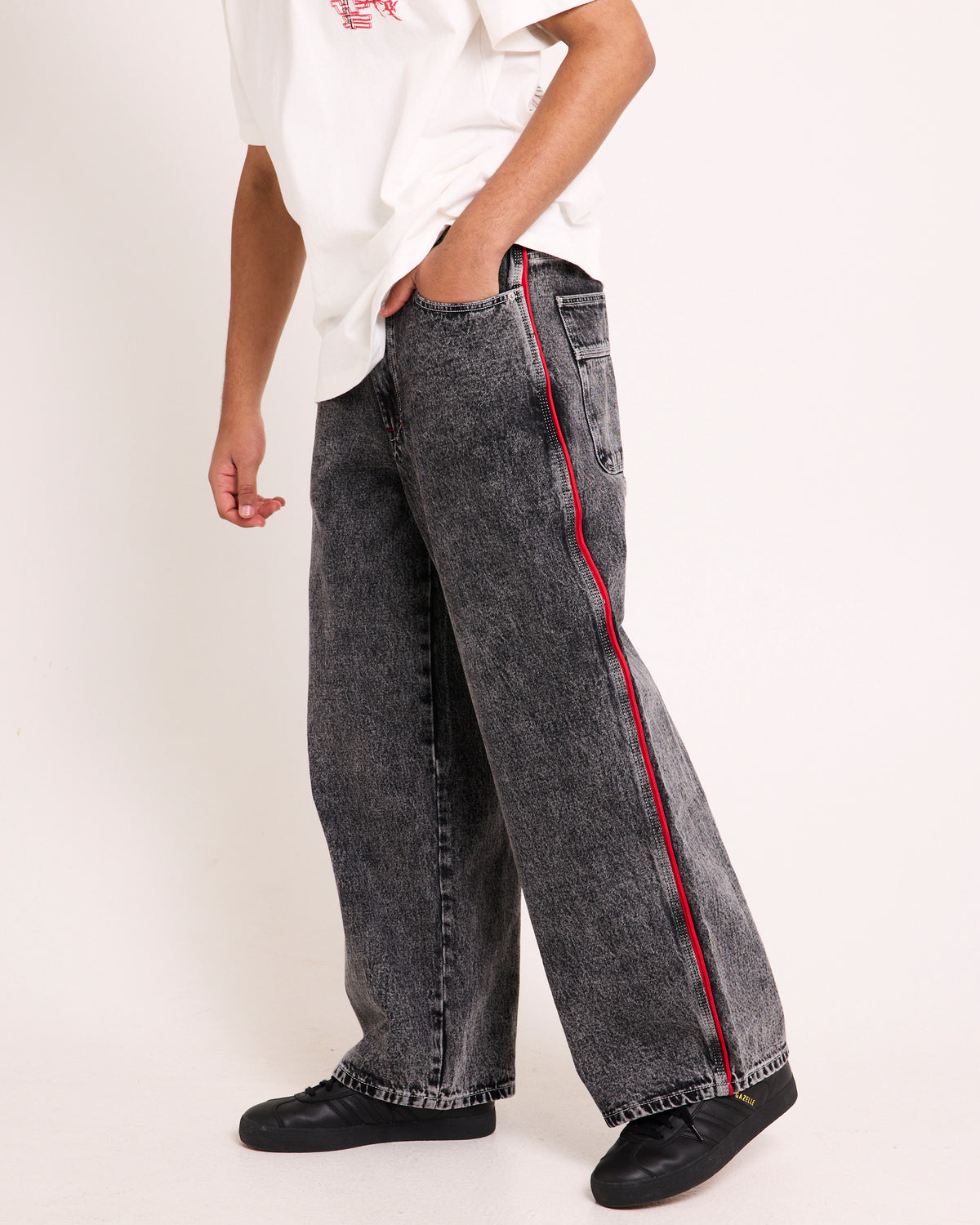 Core Lord Baggy Denim Jeans AGED BLACK