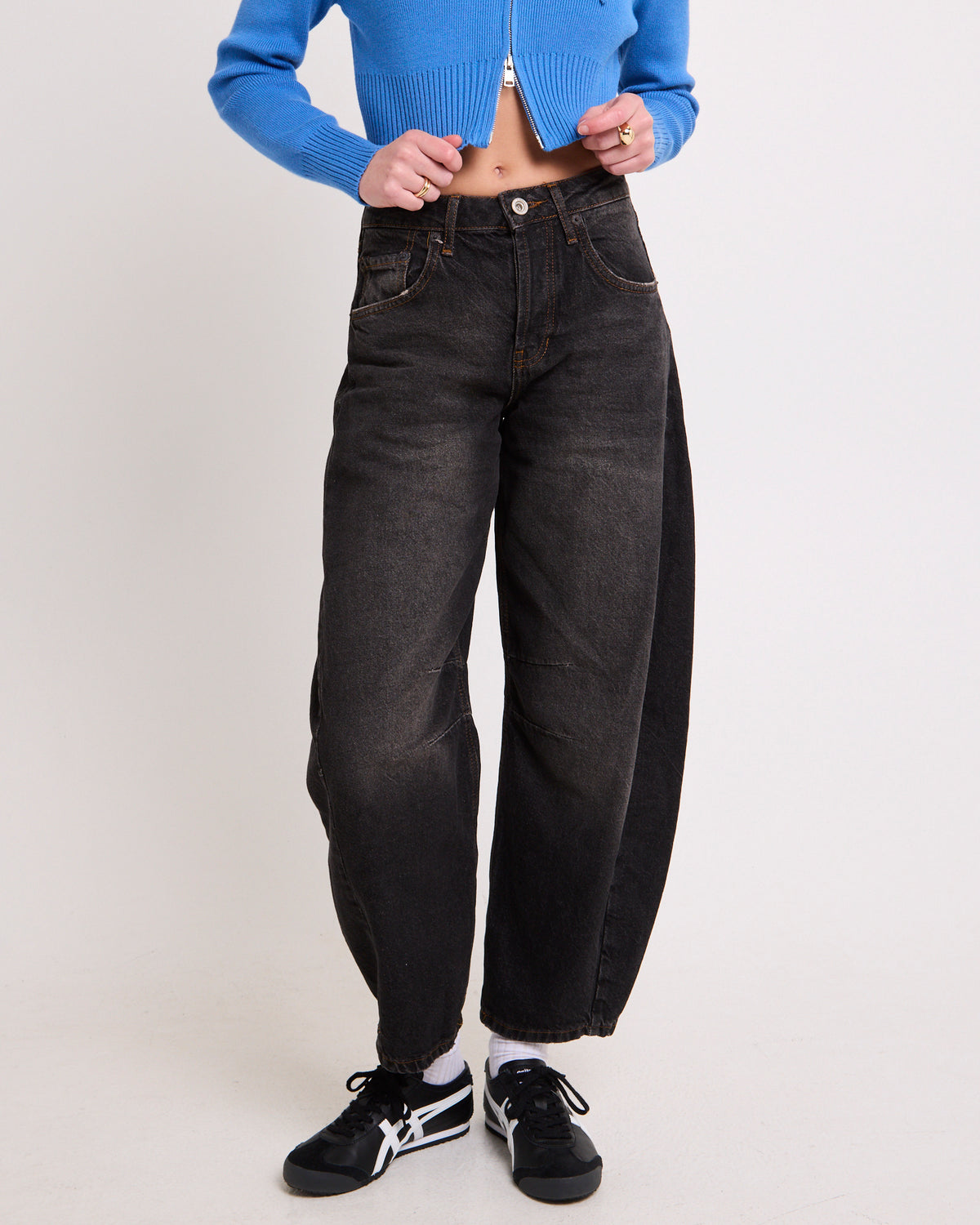 BDG Renae Barrel Denim Jeans BLACK