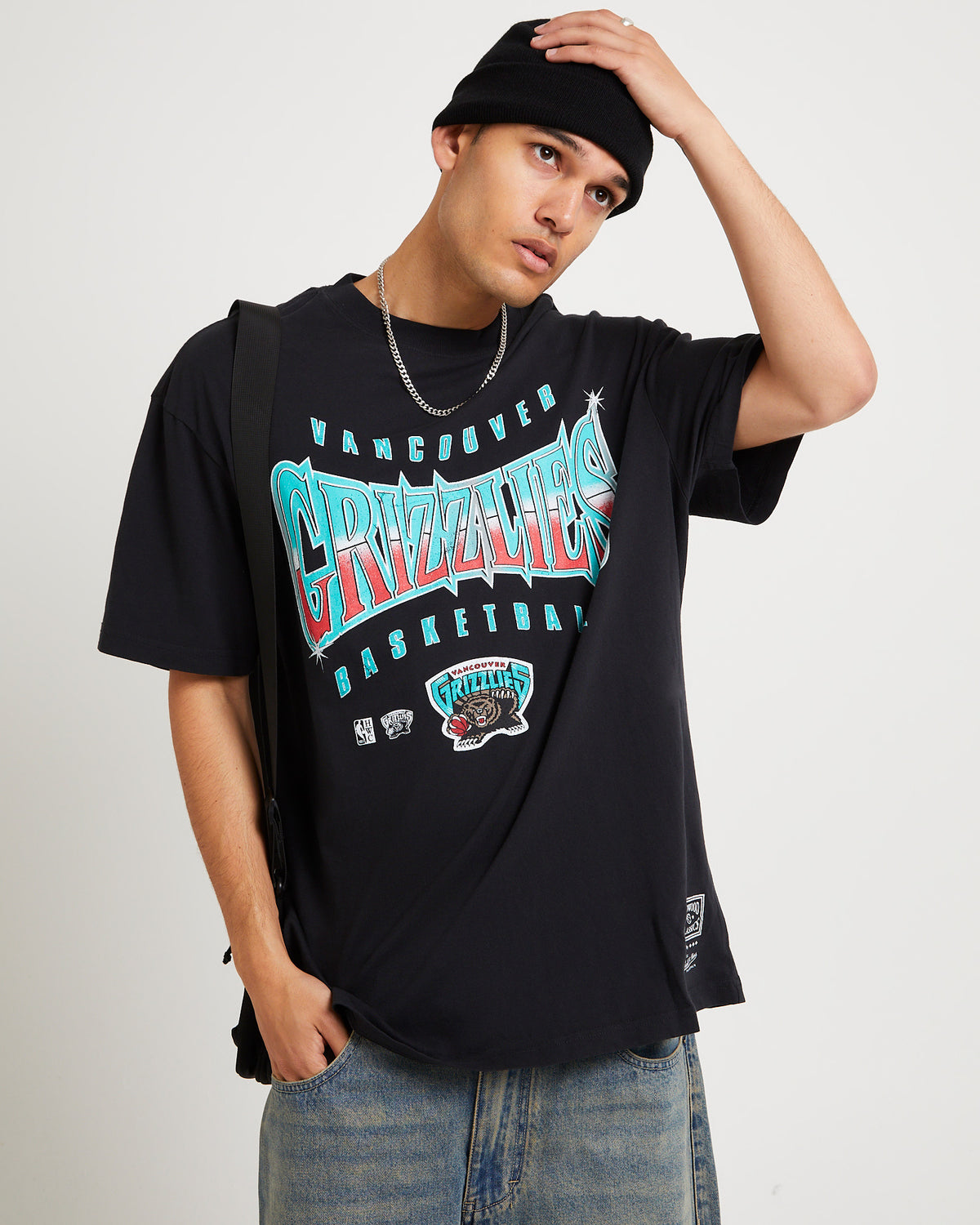 Vancouver Grizzlies Glow Up T-Shirt FADED BLACK