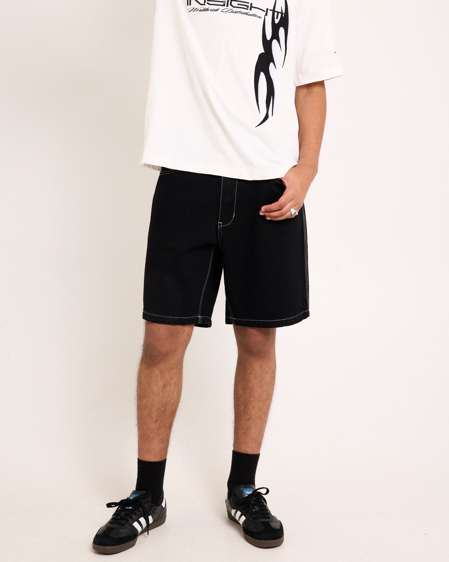 Knocker Contrast Stitch Jort