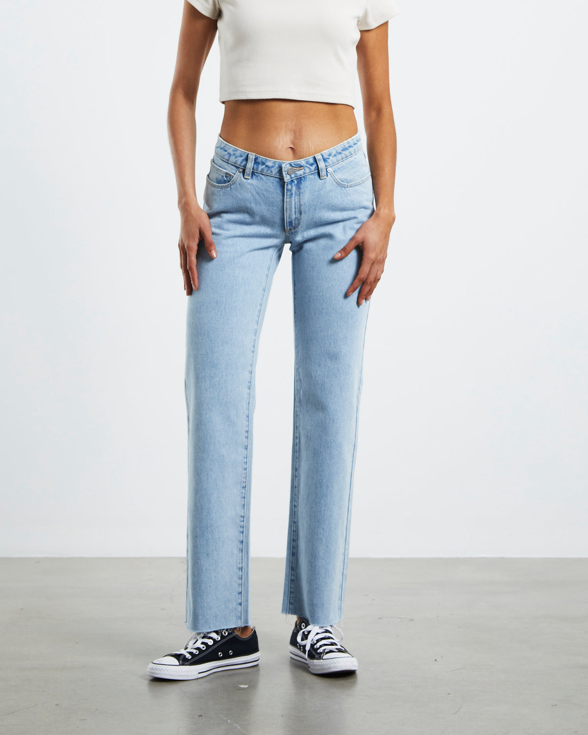 A 99 Low Rise Straight Denim Jeans DENIM