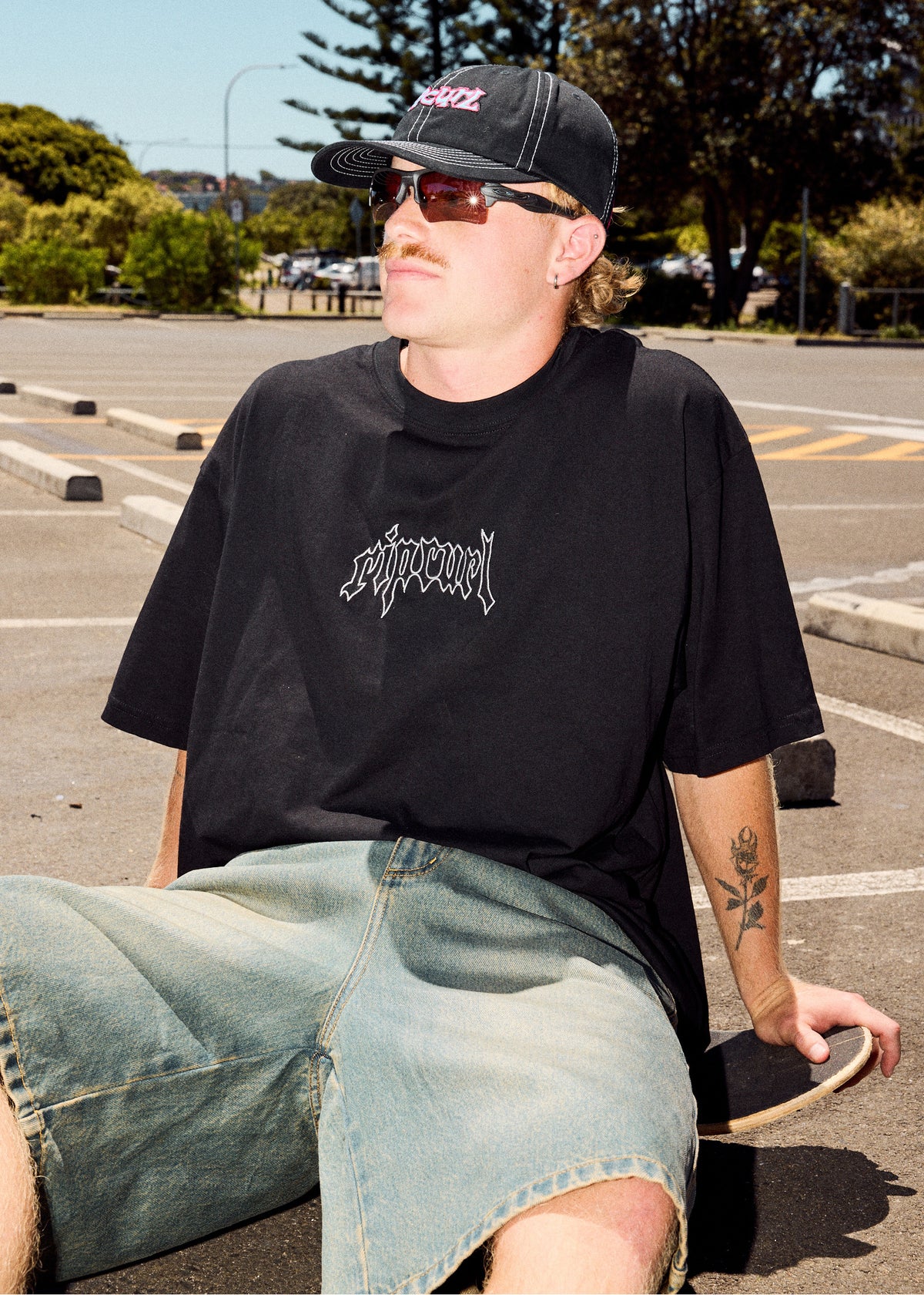 Archive Goth Embroidery T-Shirt BLACK