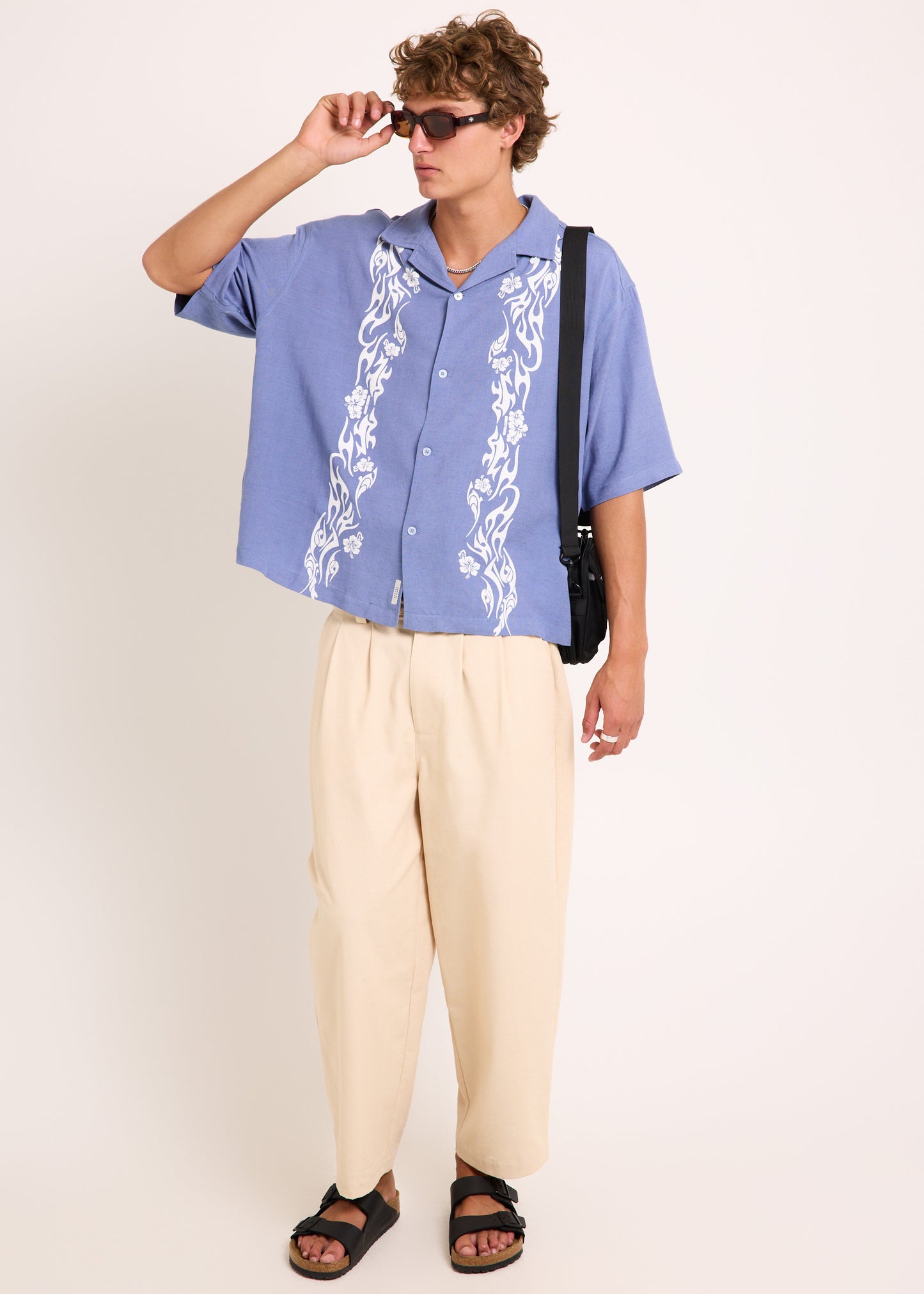 Wreath Resort Shirt