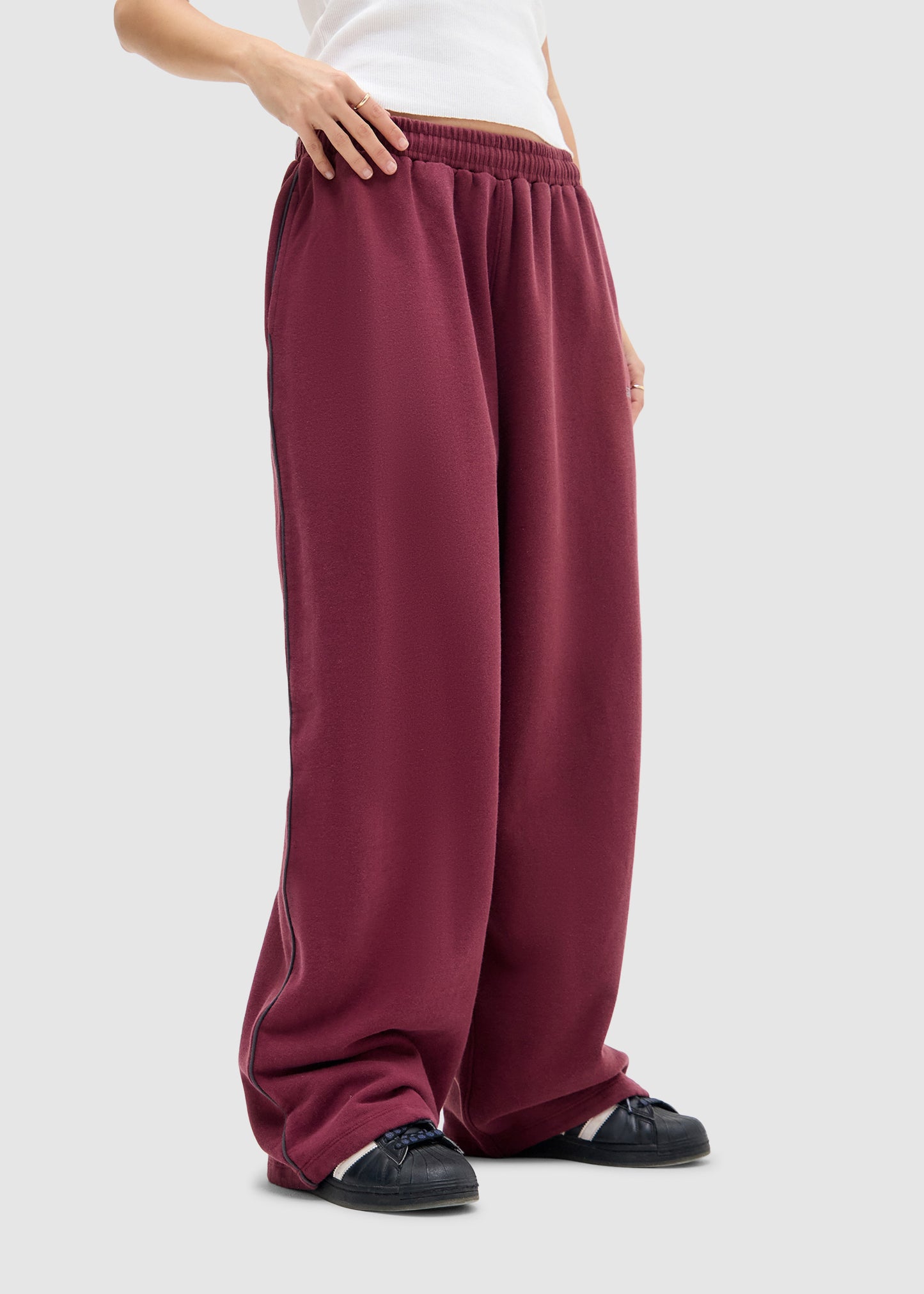 Harri Wide Leg Jogger Pants