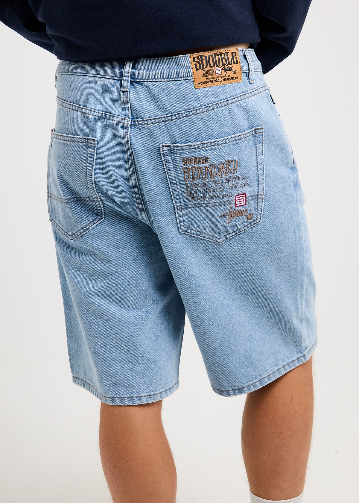EMB 5-Pocket Denim Shorts SUPER LIGHT