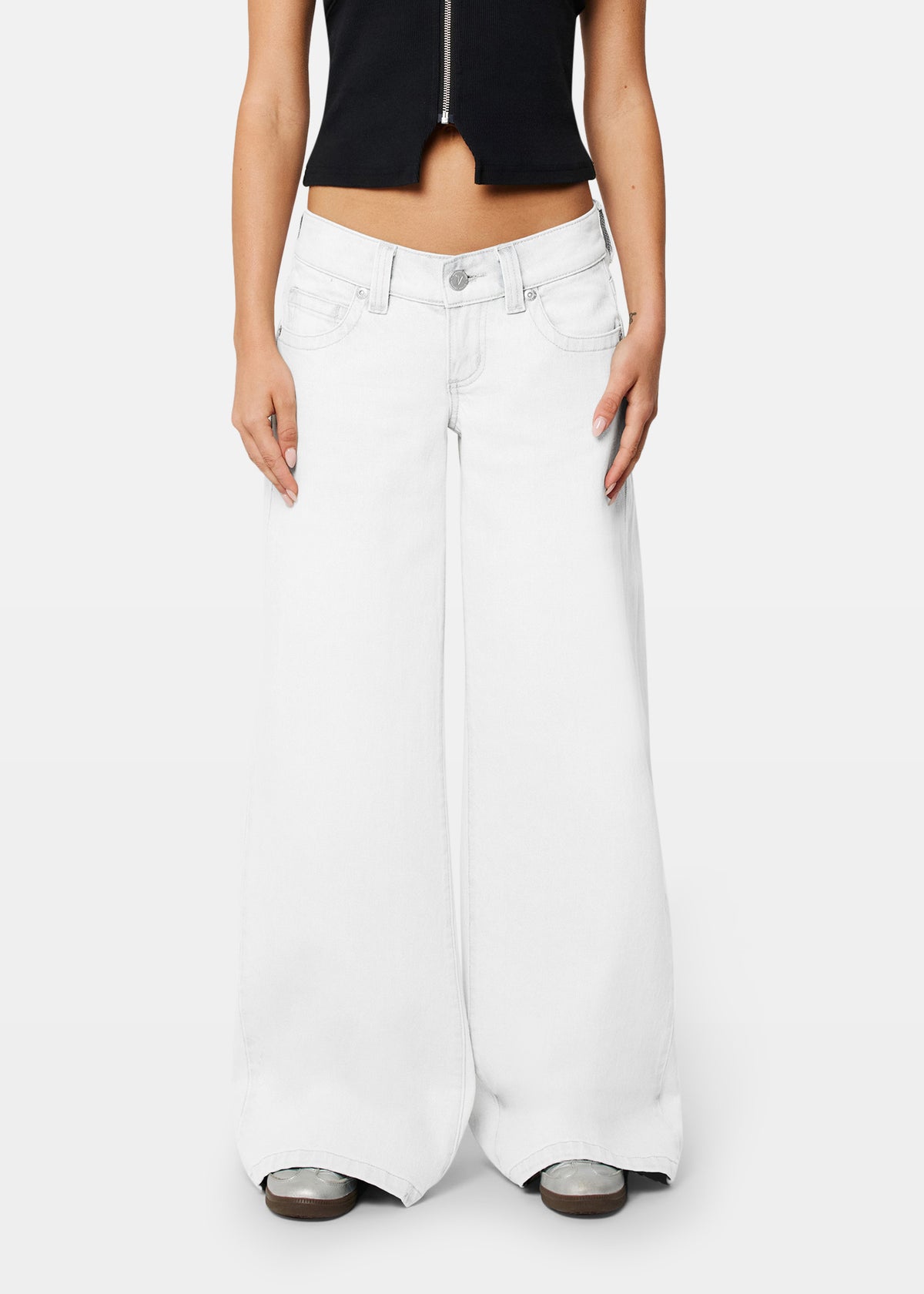 00 Super Low & Wide Denim Jeans WHITE