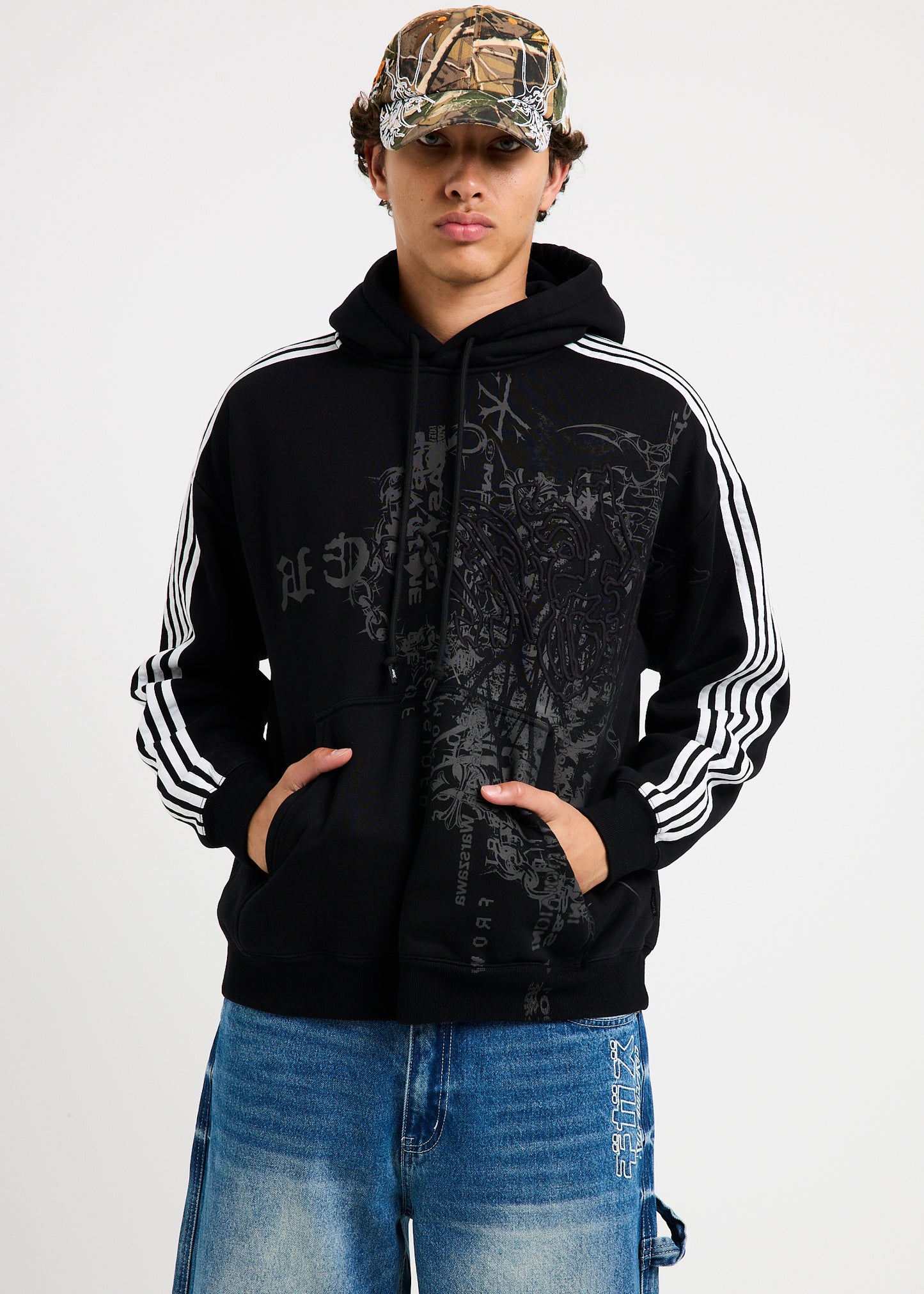 Sirpent Pull Over Hoodie