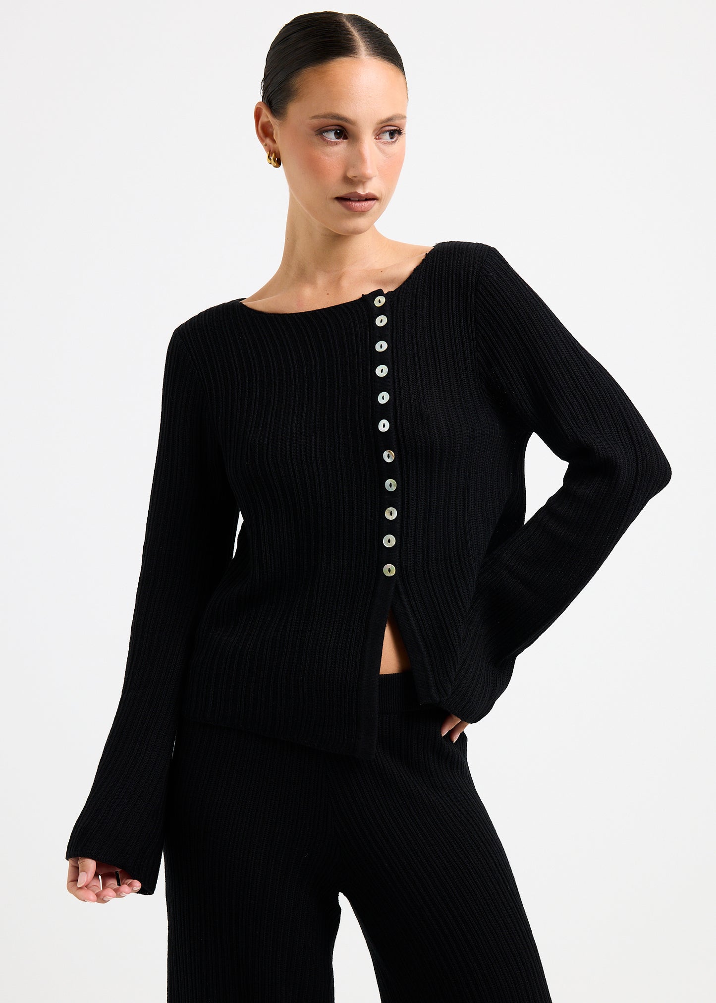 Ireland Off Shoulder Ribbed Ls Top