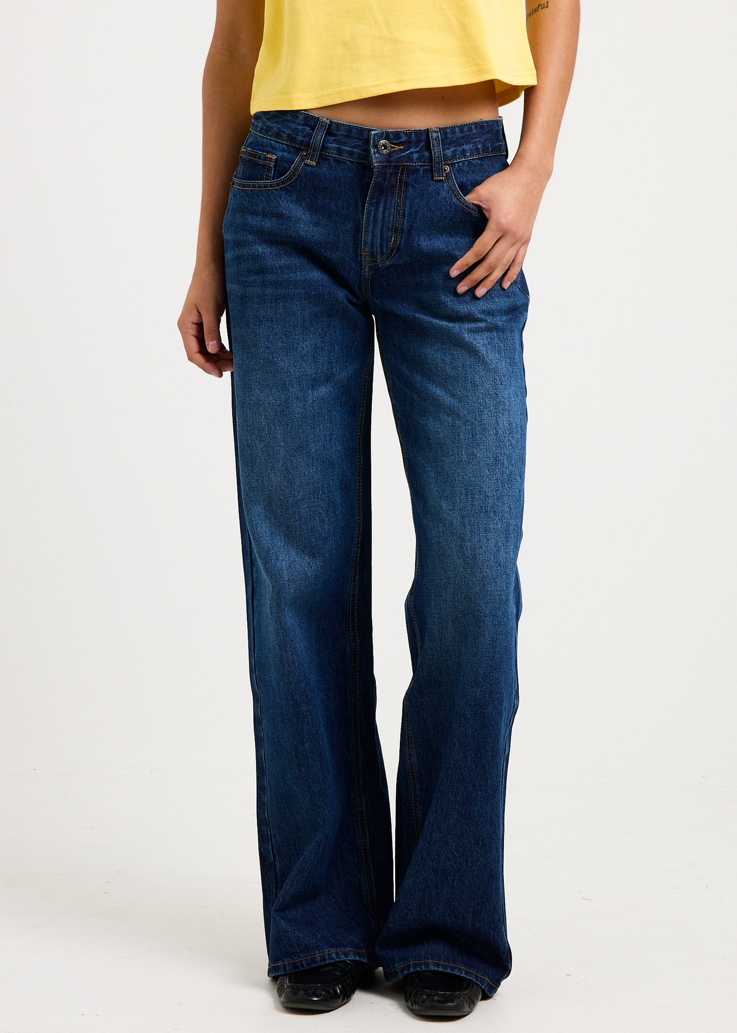 Greta Strap Straight Leg