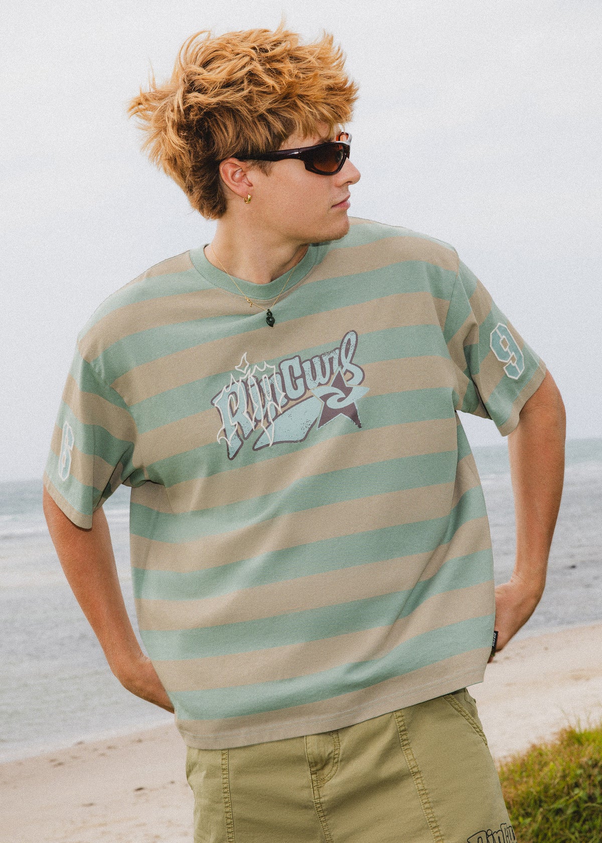 ARCHIVE ROTA STRIPE TEE LIGHT MOSS