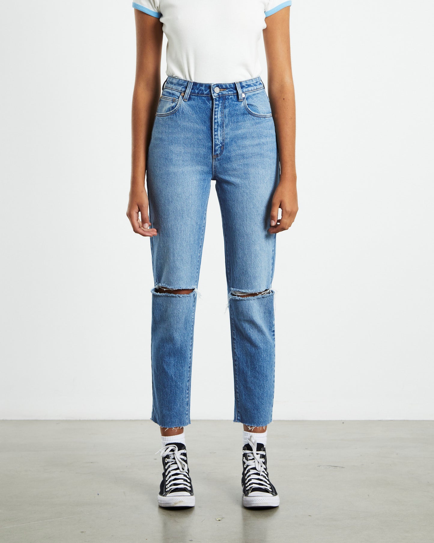 A 94 High Rise Slim Leg Ripped Jeans Mila Organic Blue