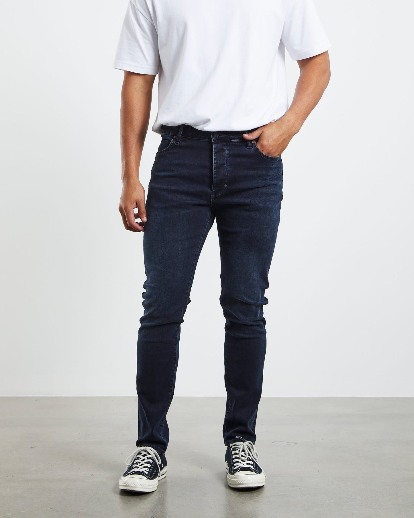 Ray Tapered Slim Denim Jeans